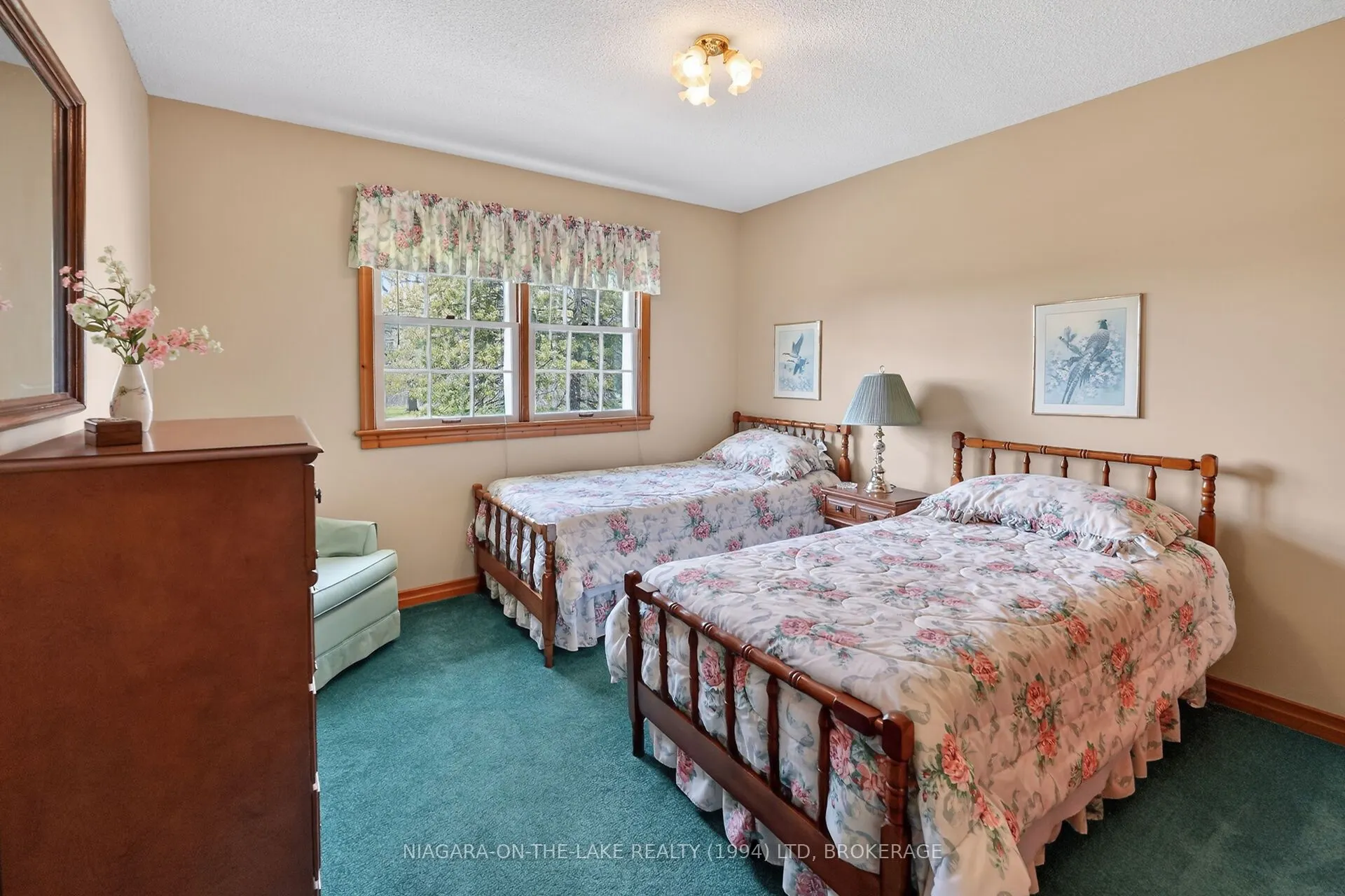 541 Empire Road