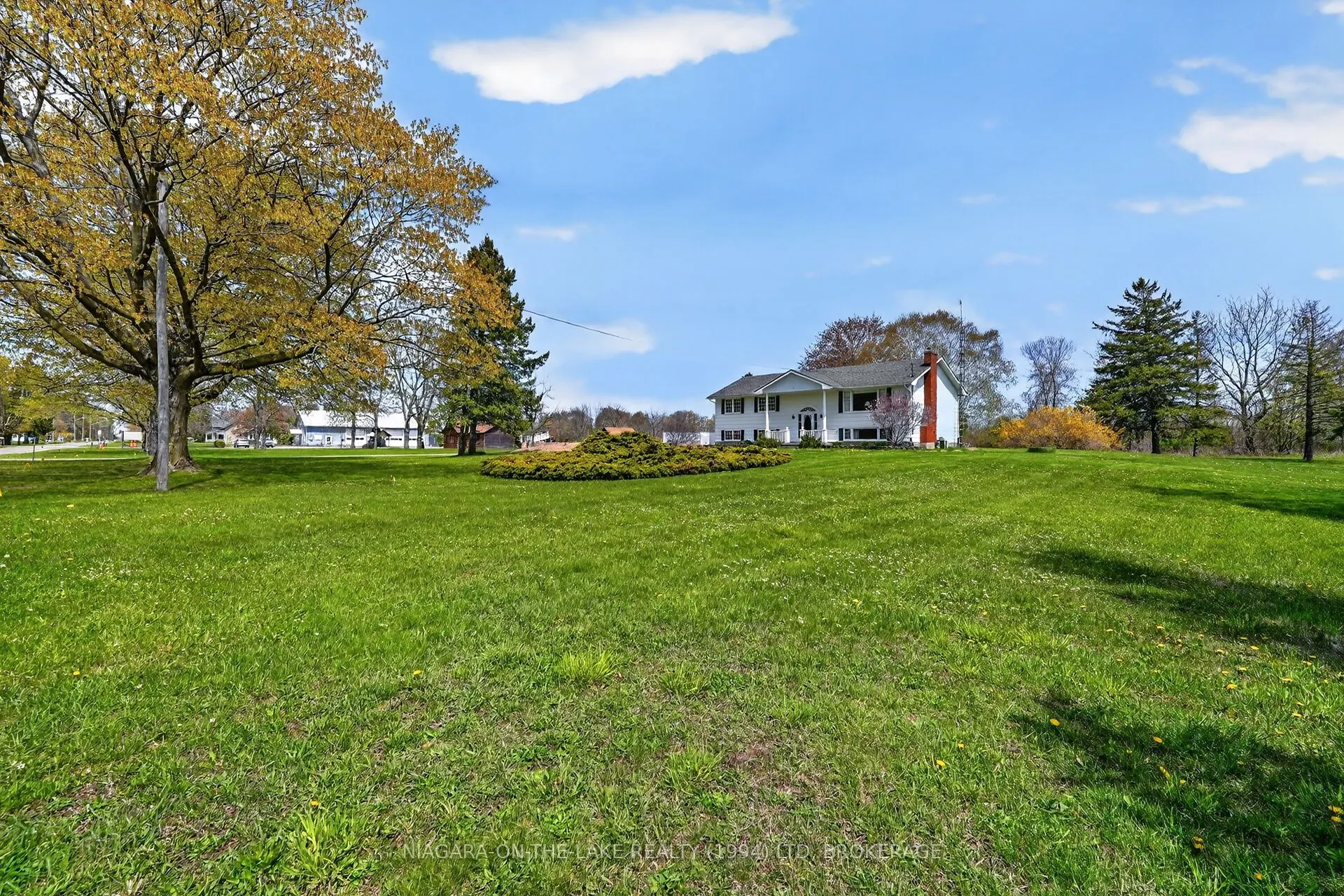 541 Empire Road
