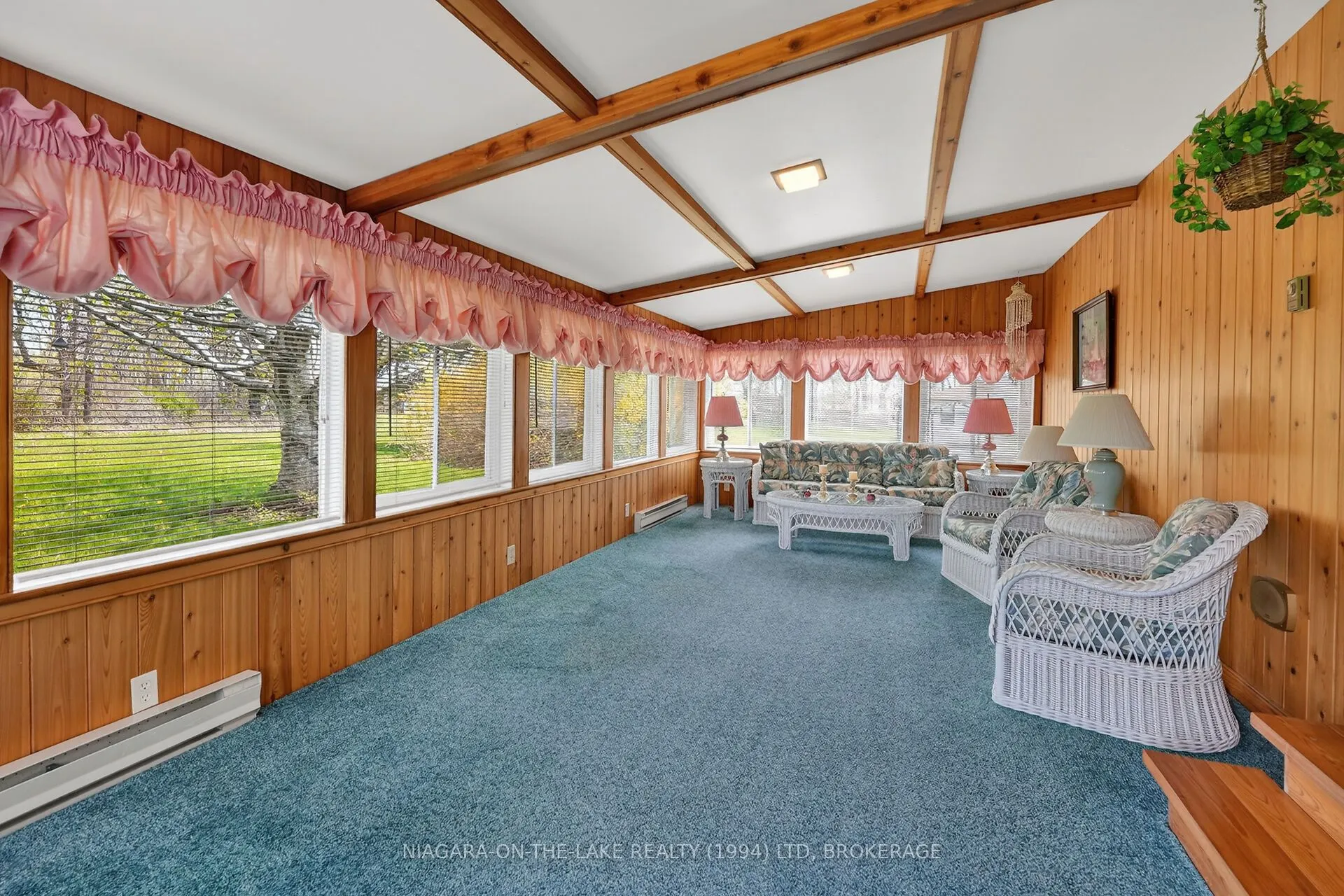 541 Empire Road