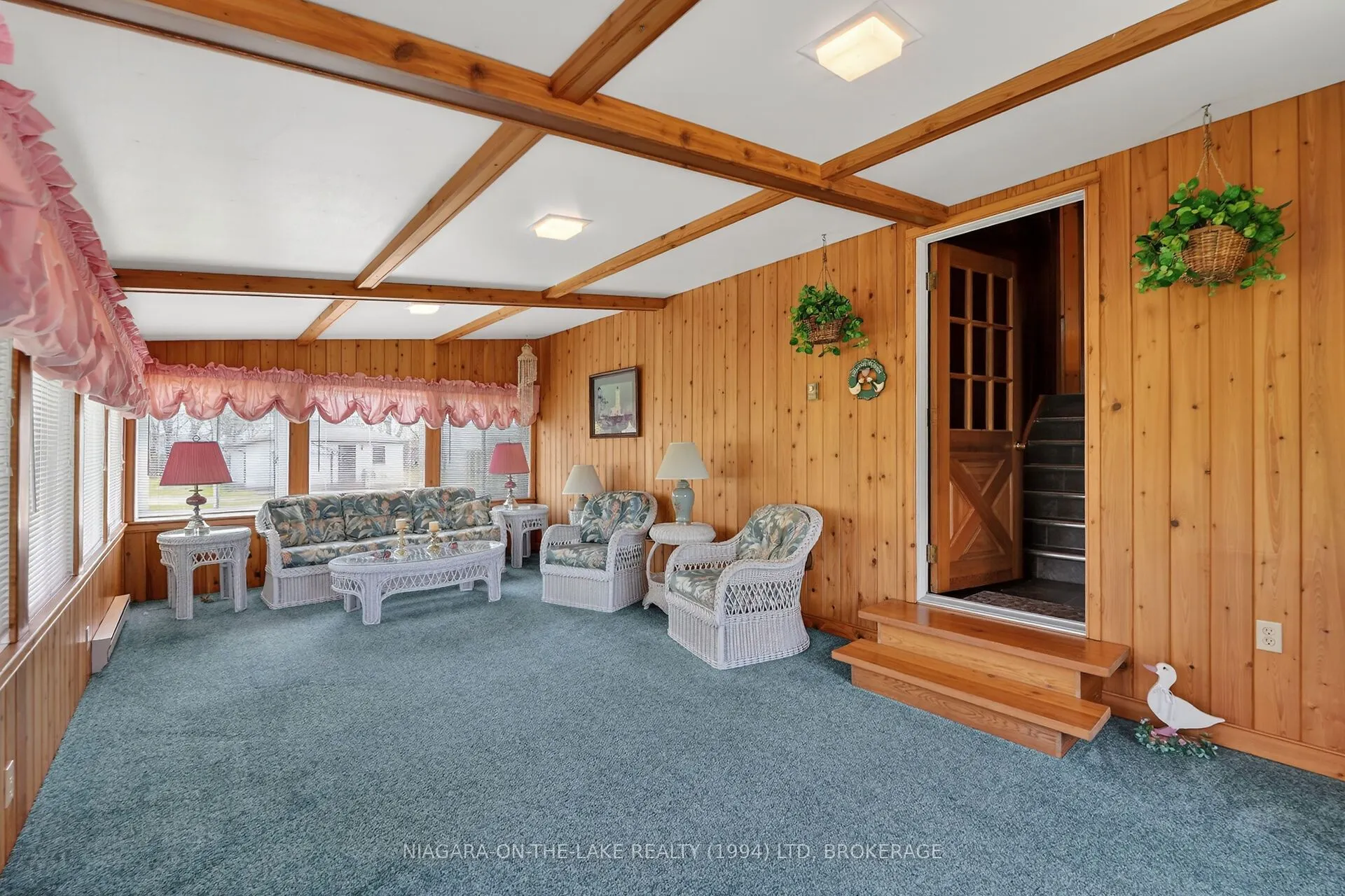 541 Empire Road