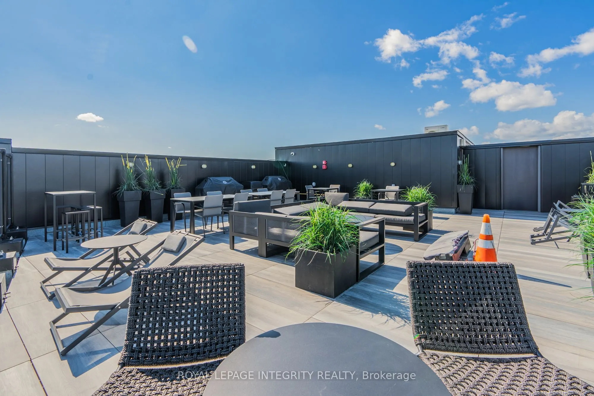 20 Daly Avenue #1506