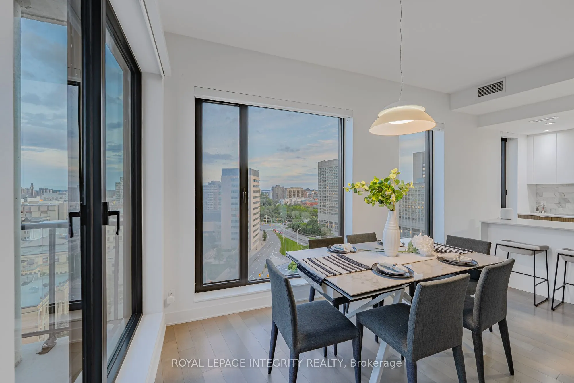 20 Daly Avenue #1506
