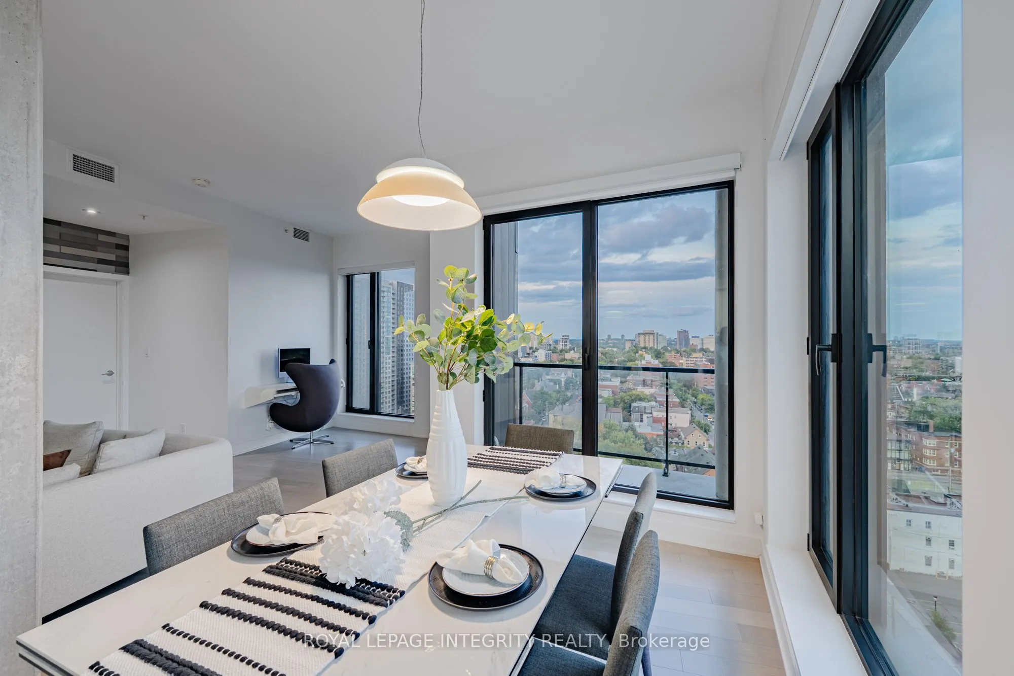 20 Daly Avenue #1506