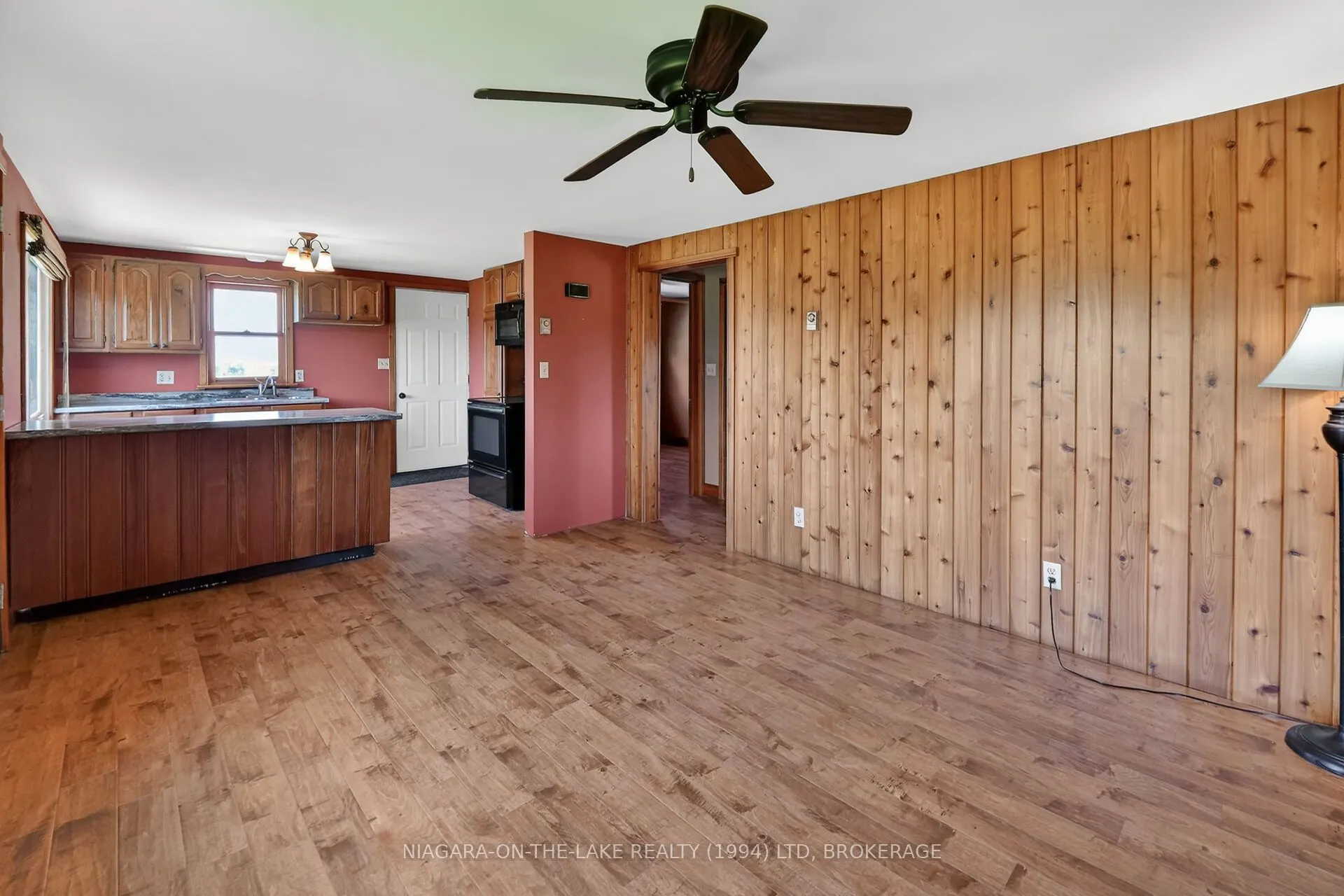 527 Empire Road