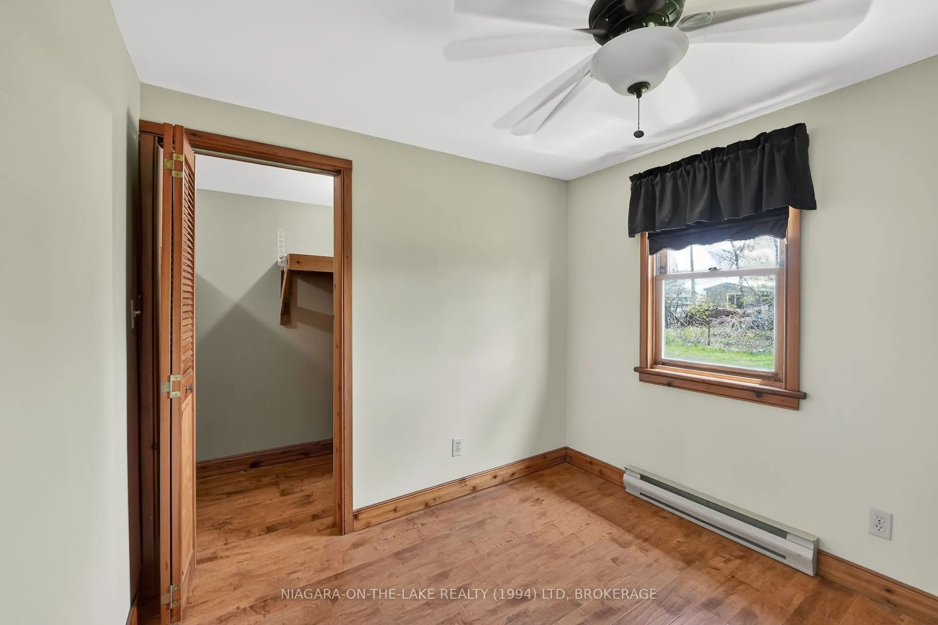 527 Empire Road