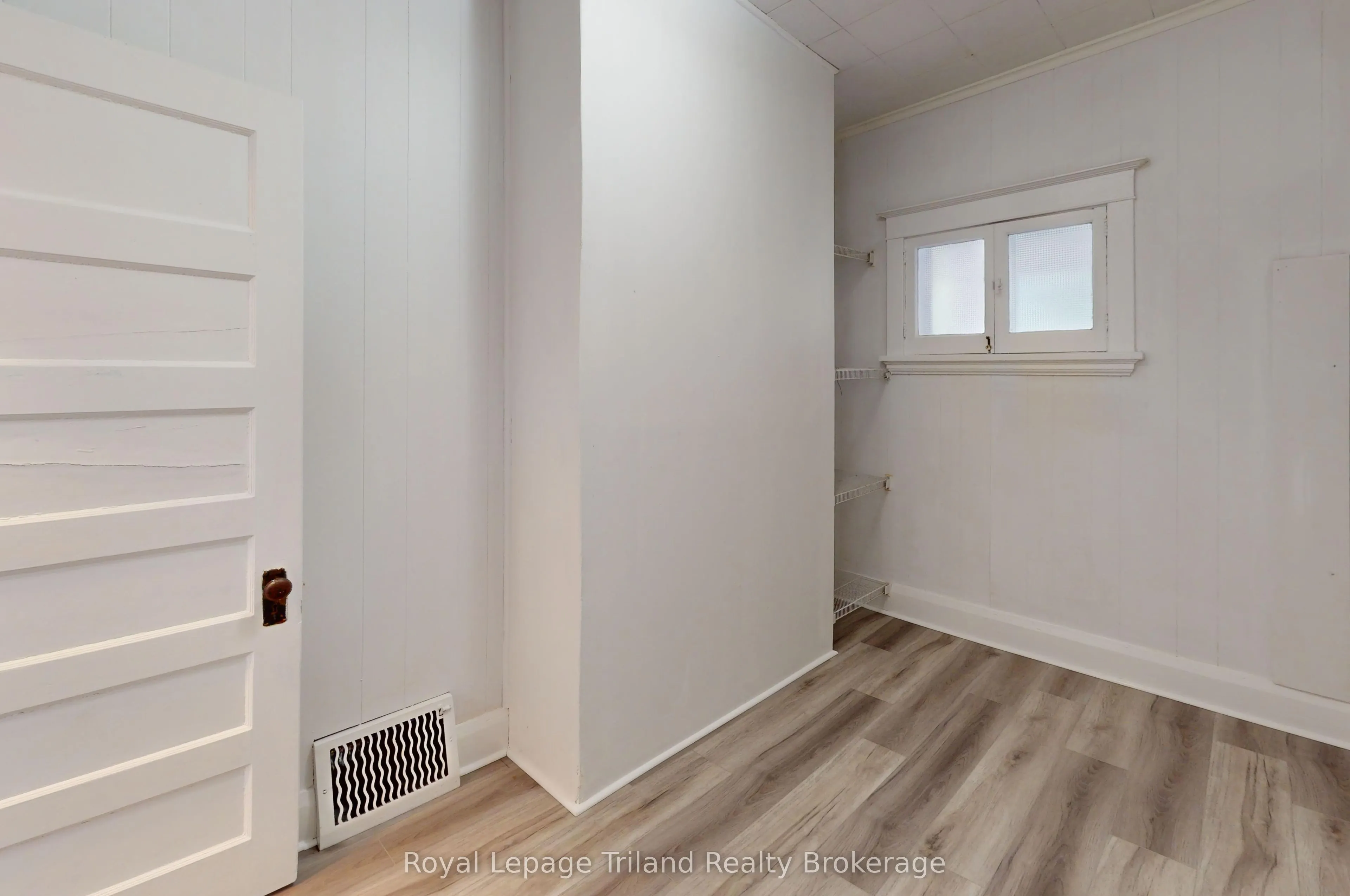 279 Vansittart Avenue