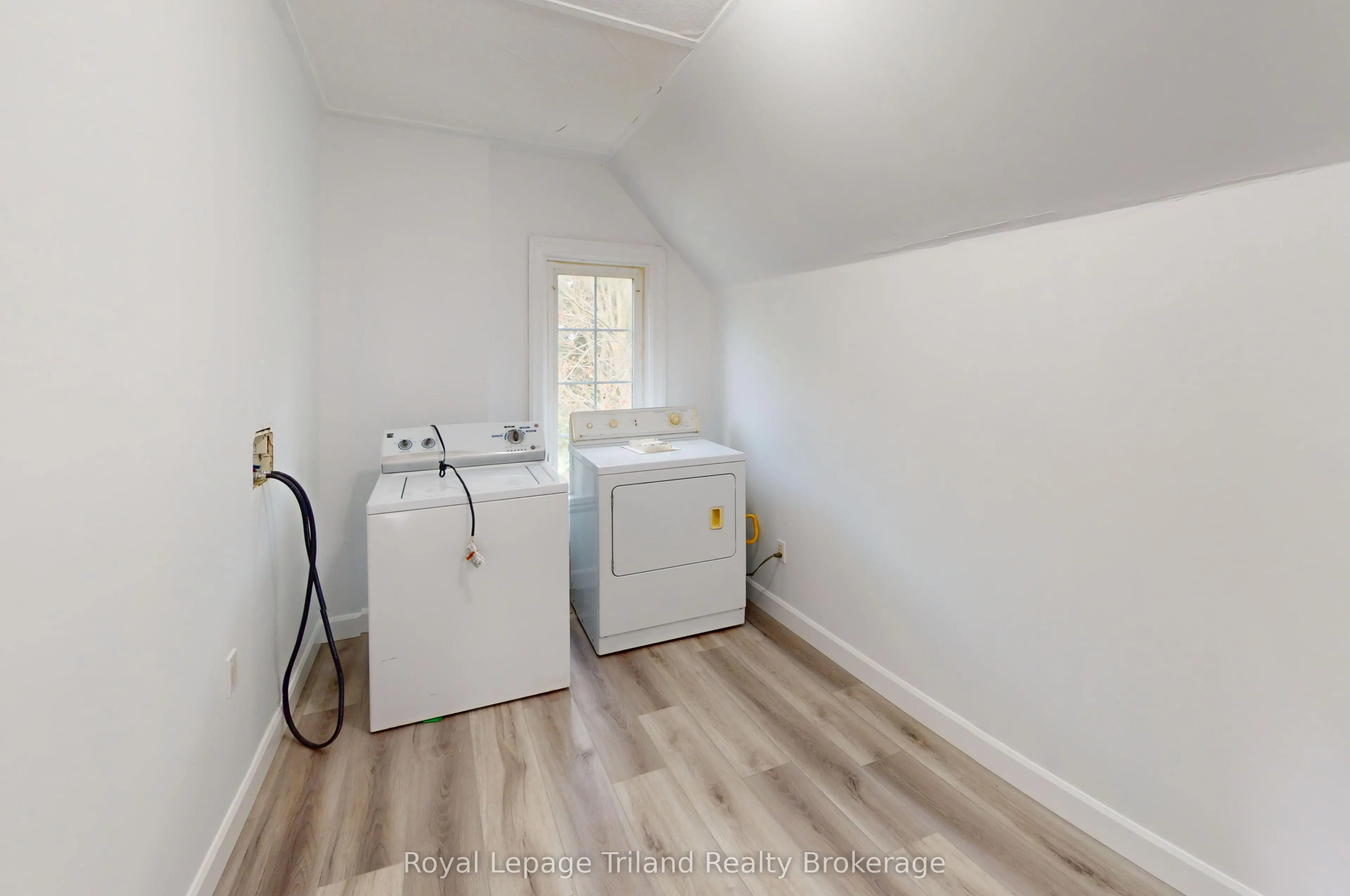 279 Vansittart Avenue