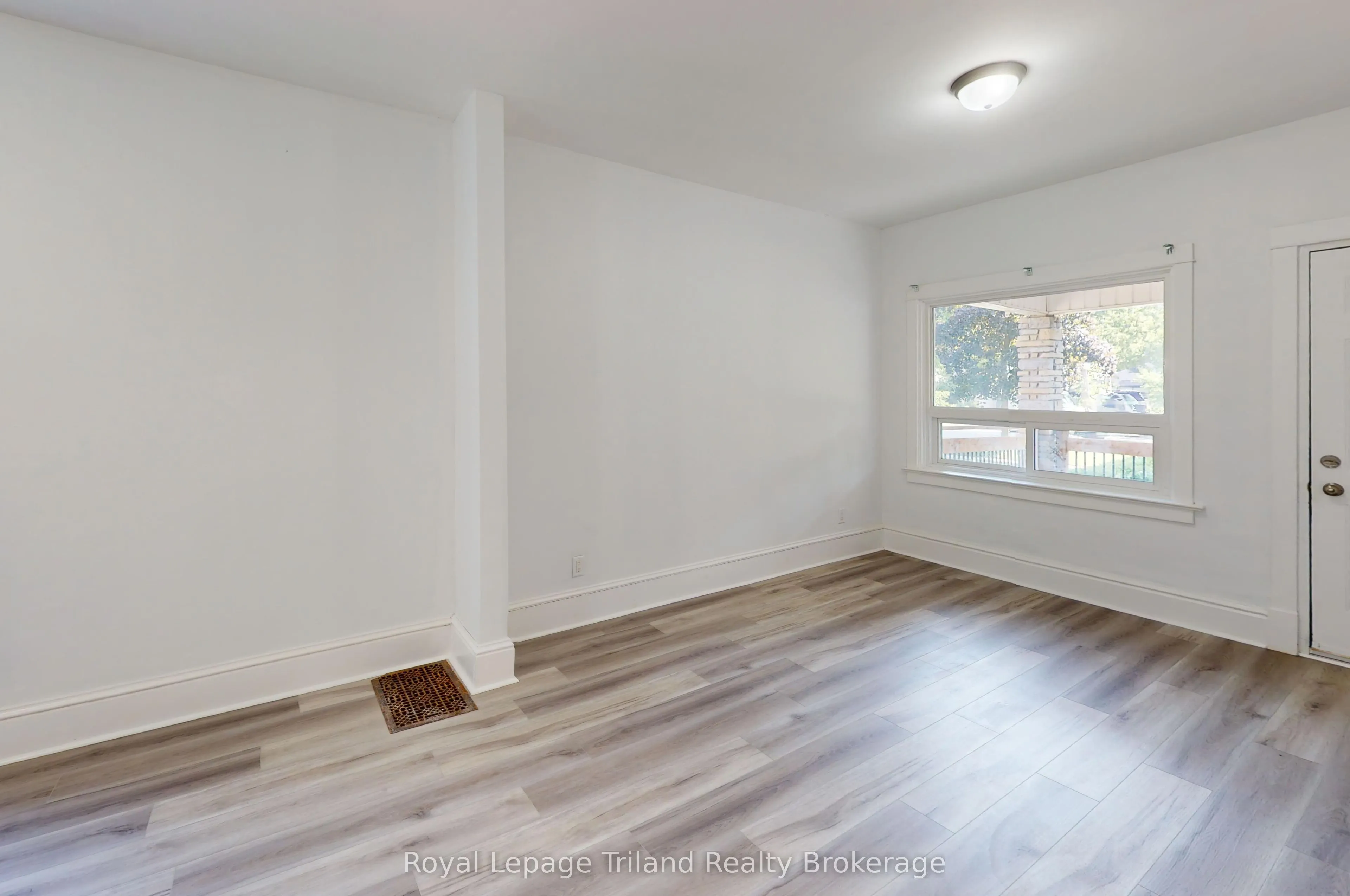 279 Vansittart Avenue
