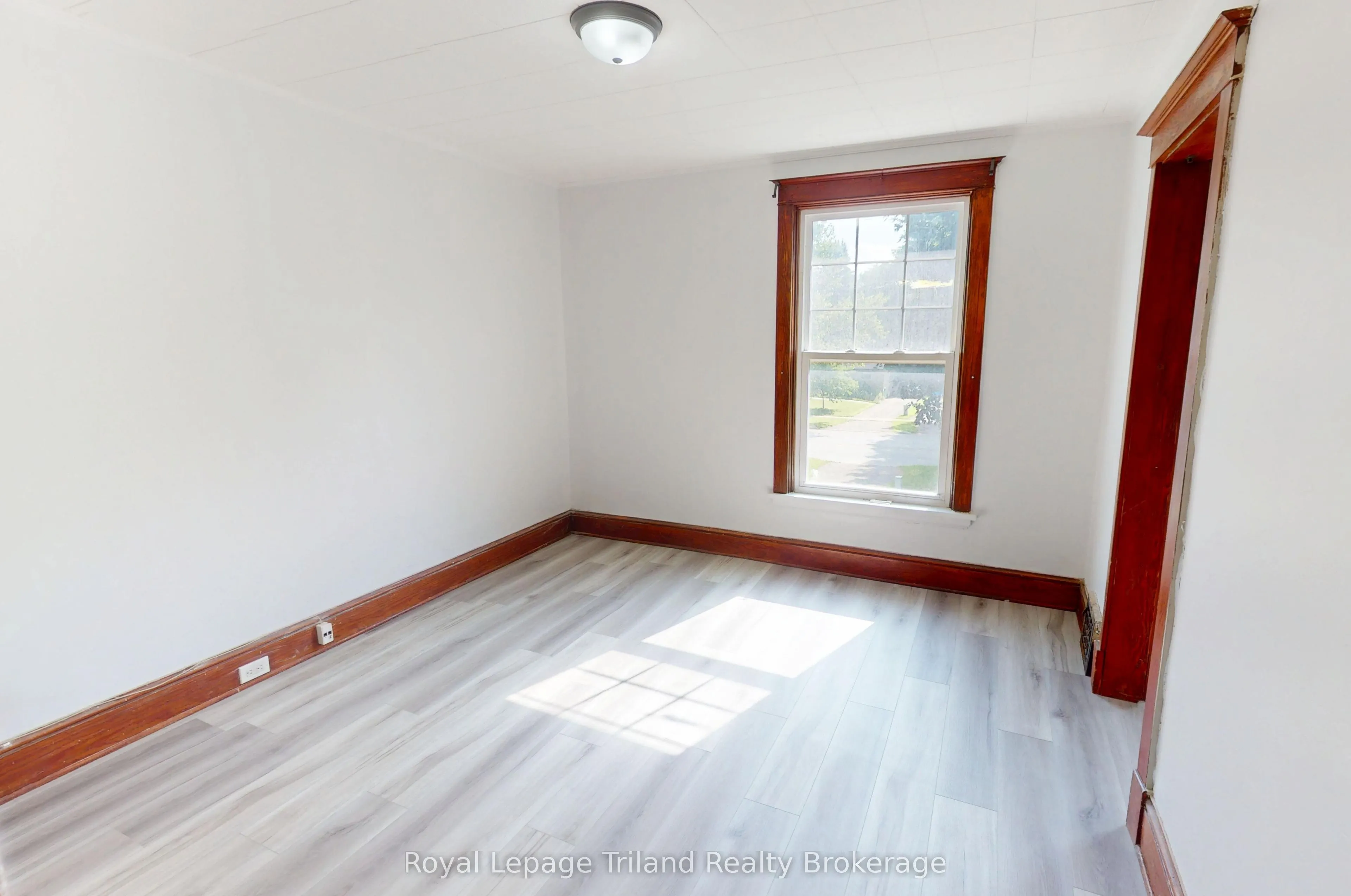 279 Vansittart Avenue