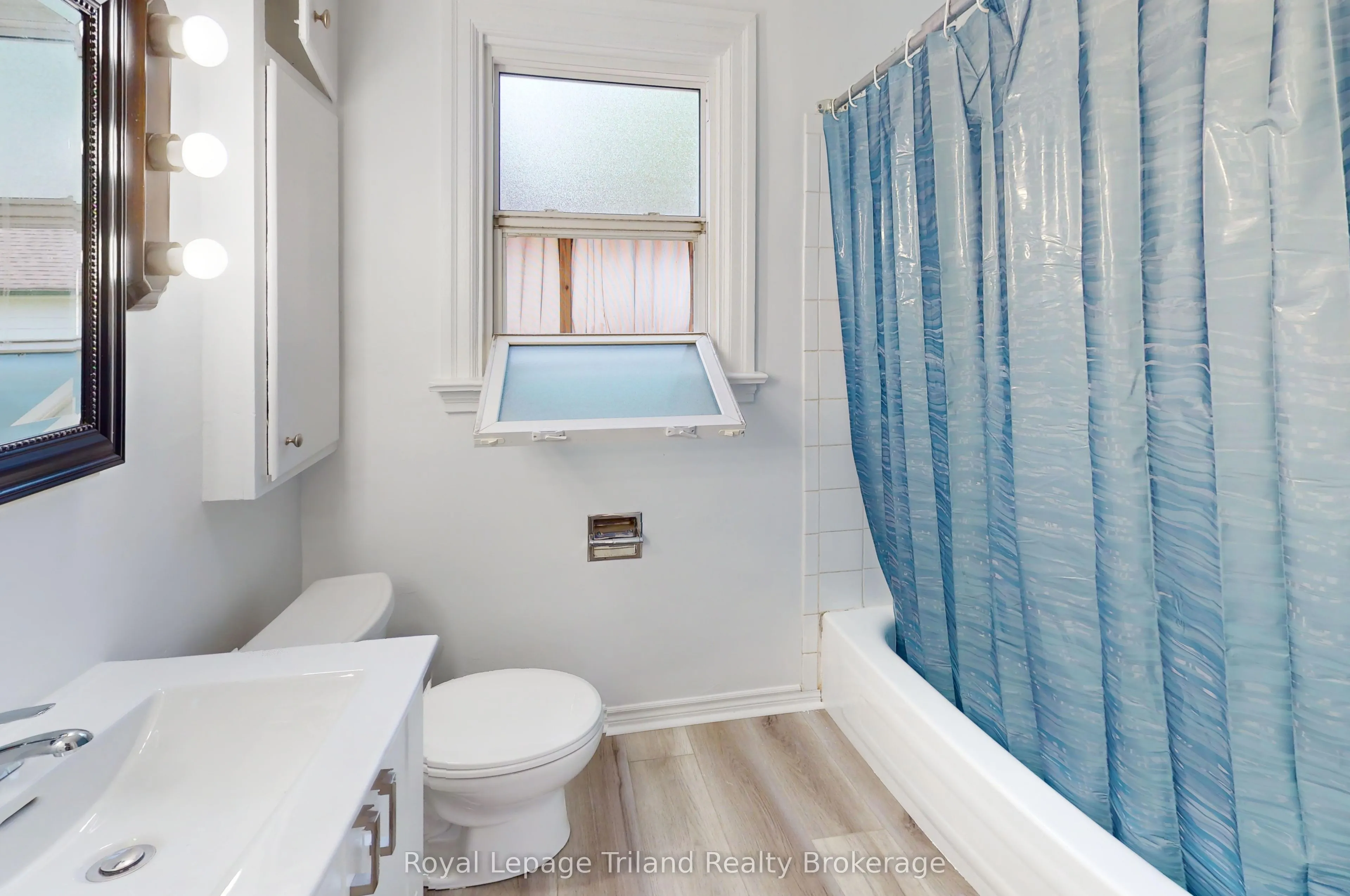 279 Vansittart Avenue