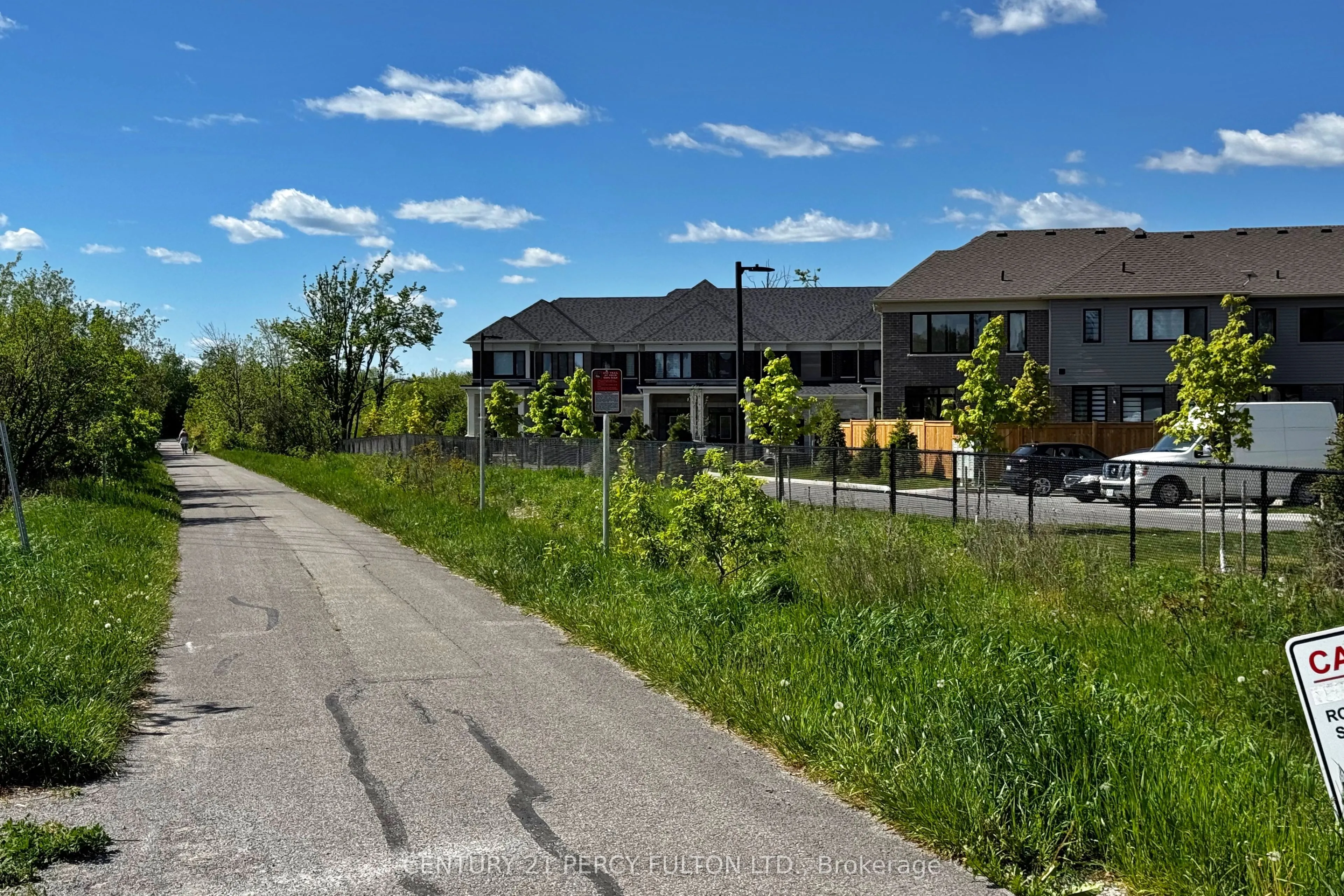 32 Ingle Way