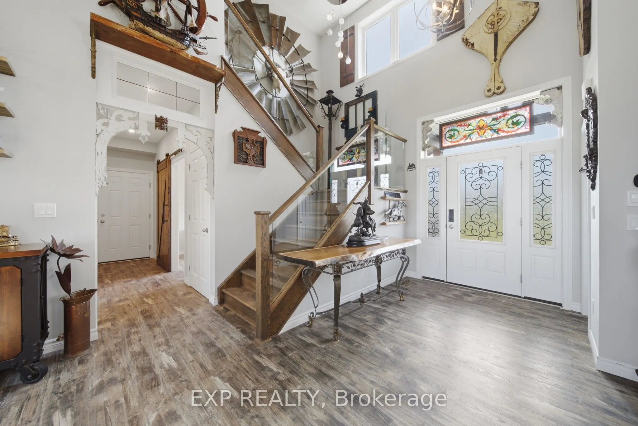 2166 Victoria Road