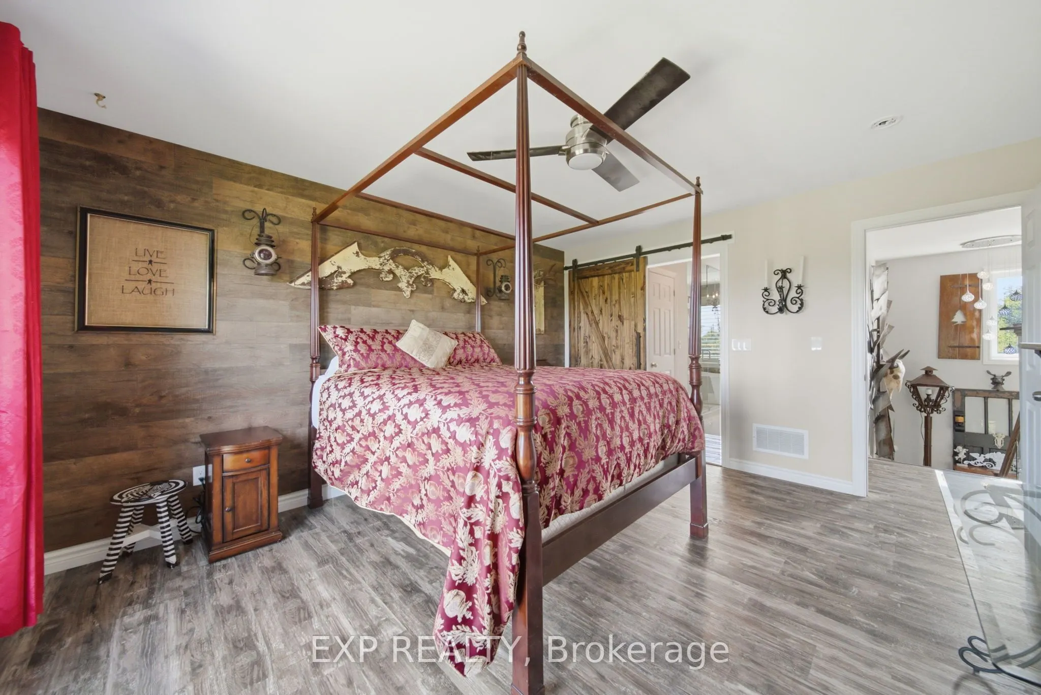 2166 Victoria Road
