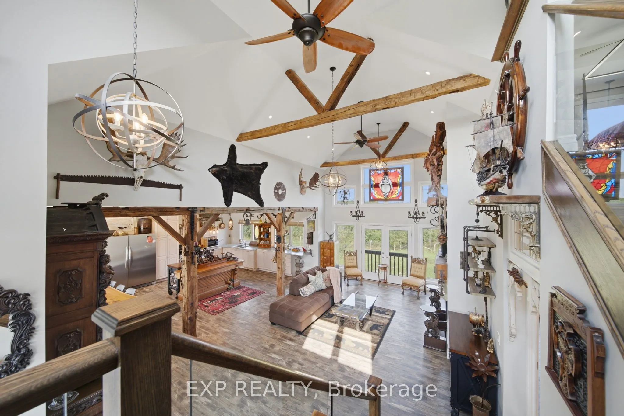 2166 Victoria Road