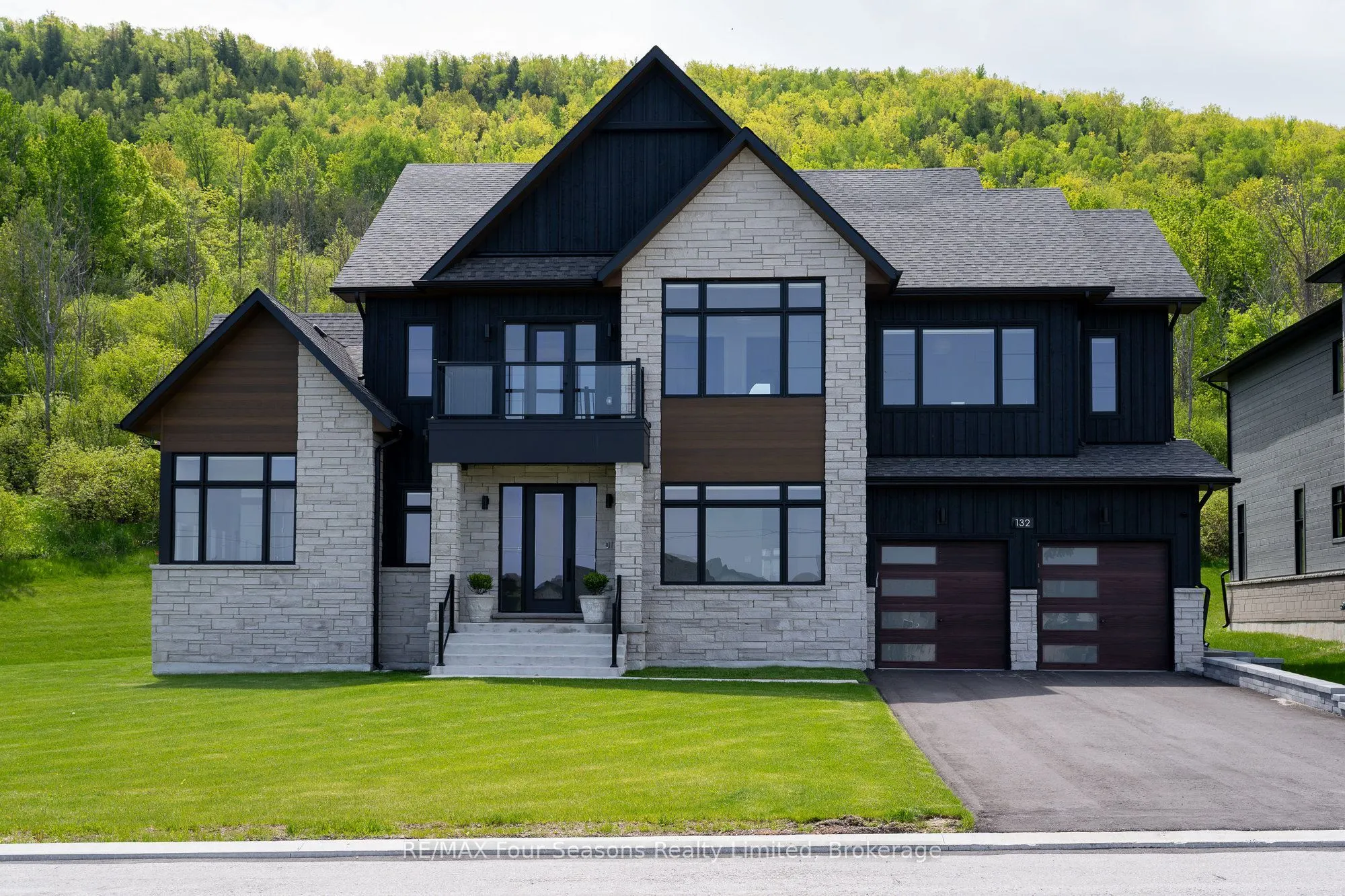 132 Dorothy Drive
