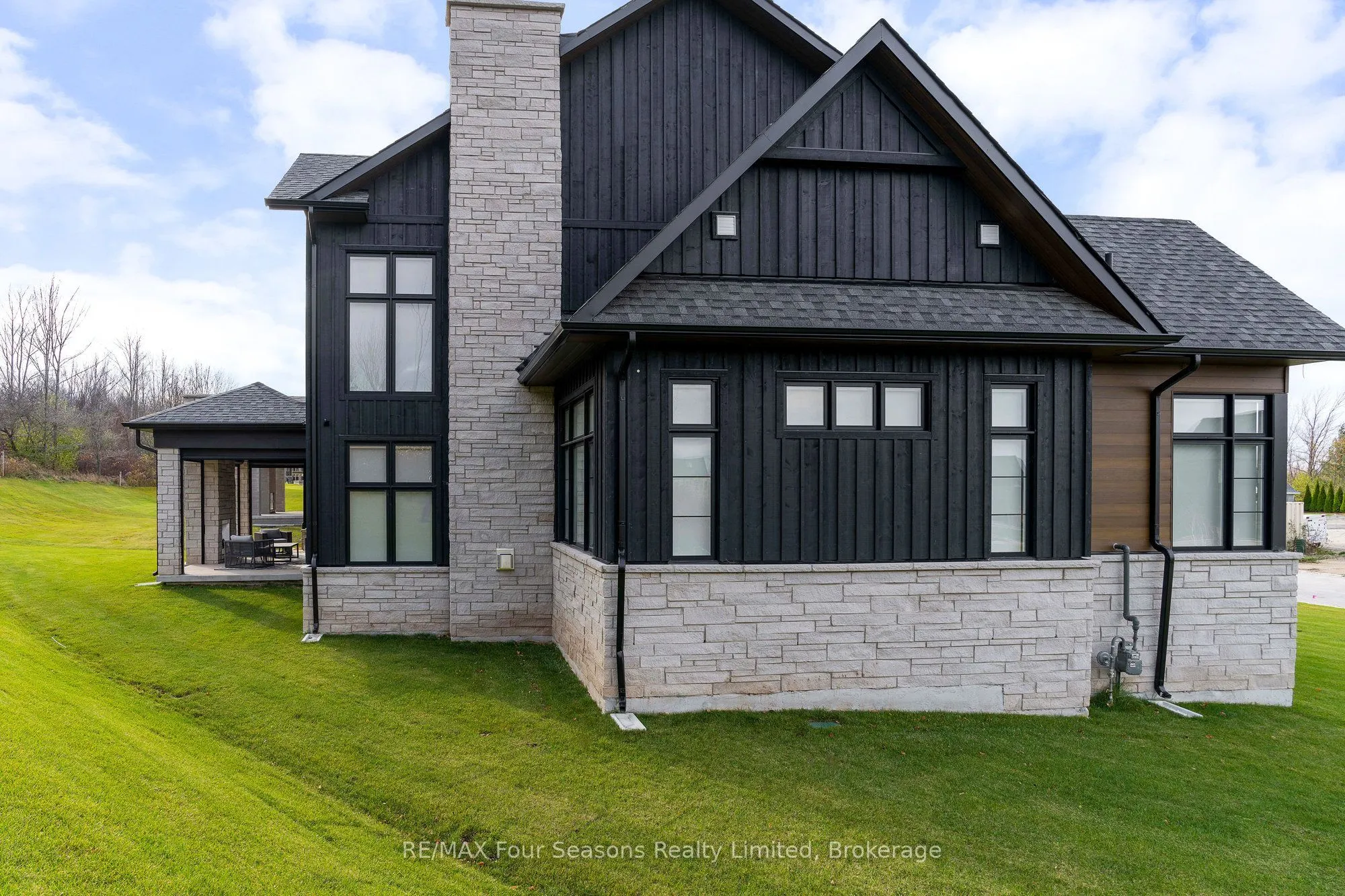 132 Dorothy Drive