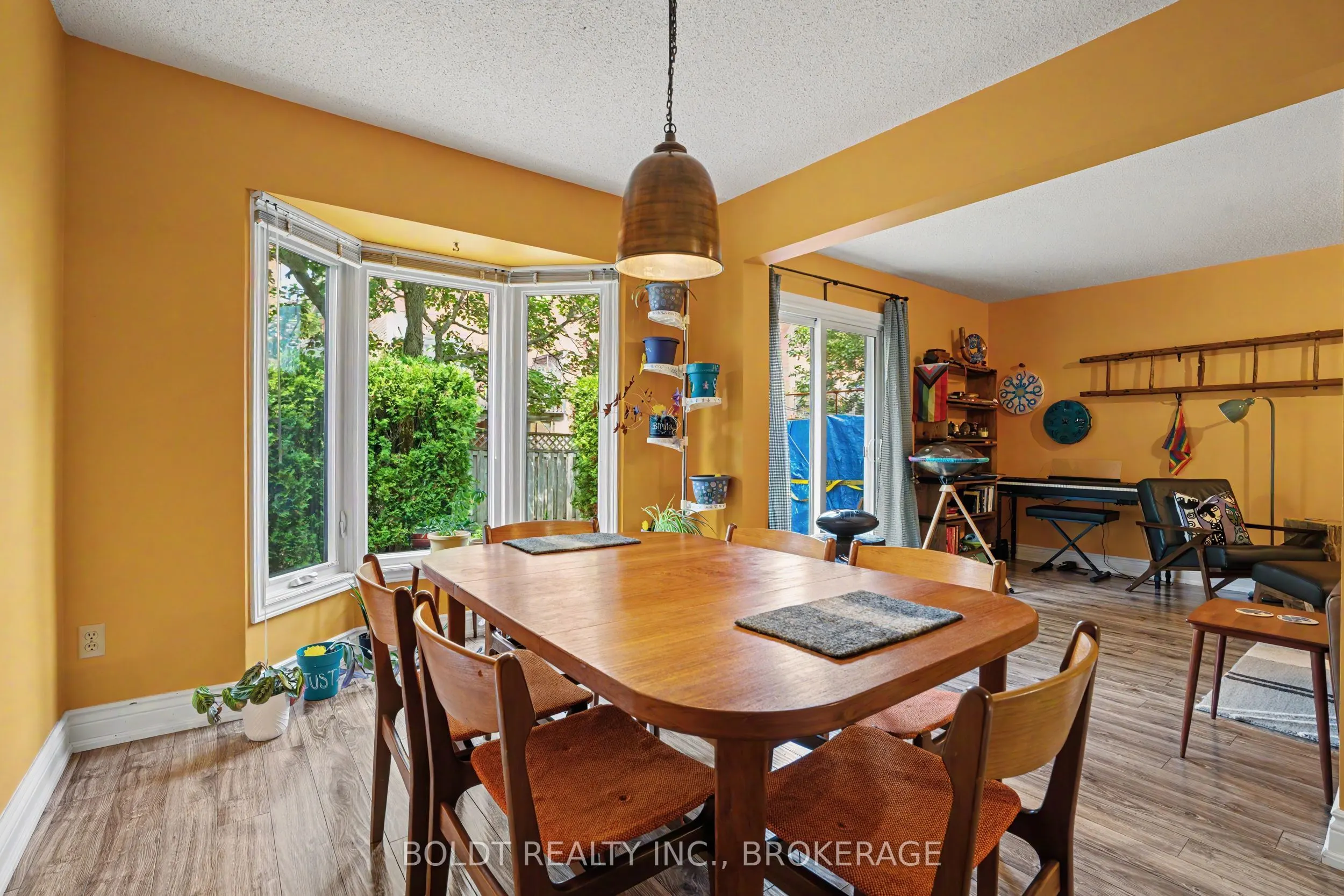 7 Davidson Boulevard #12