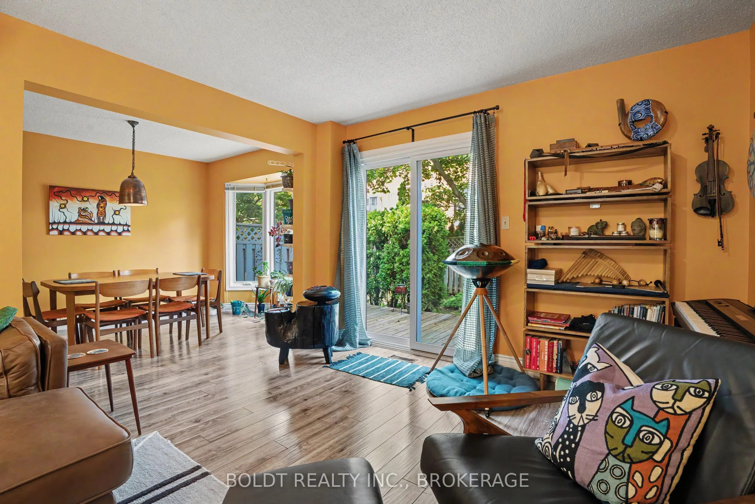7 Davidson Boulevard #12
