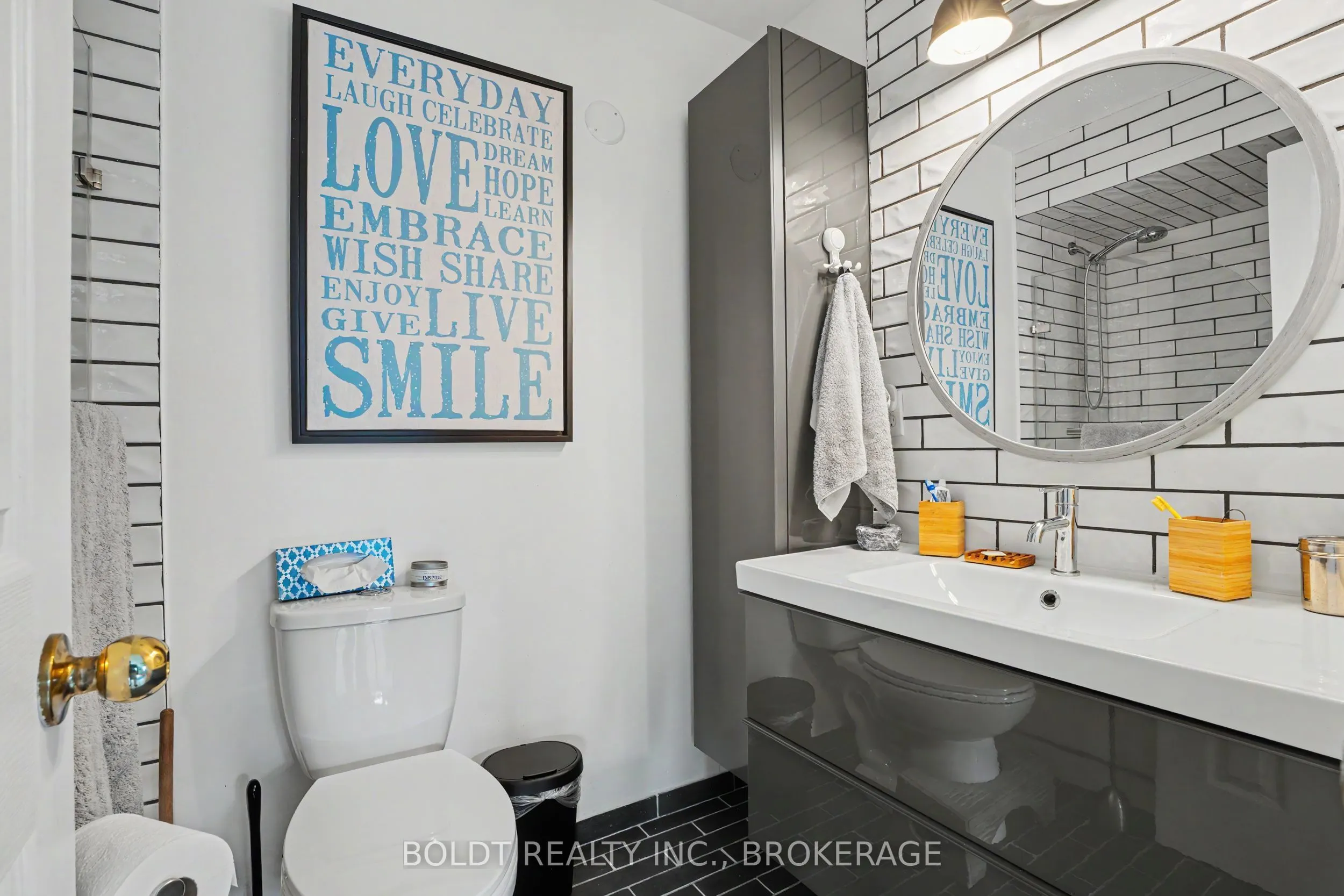 7 Davidson Boulevard #12