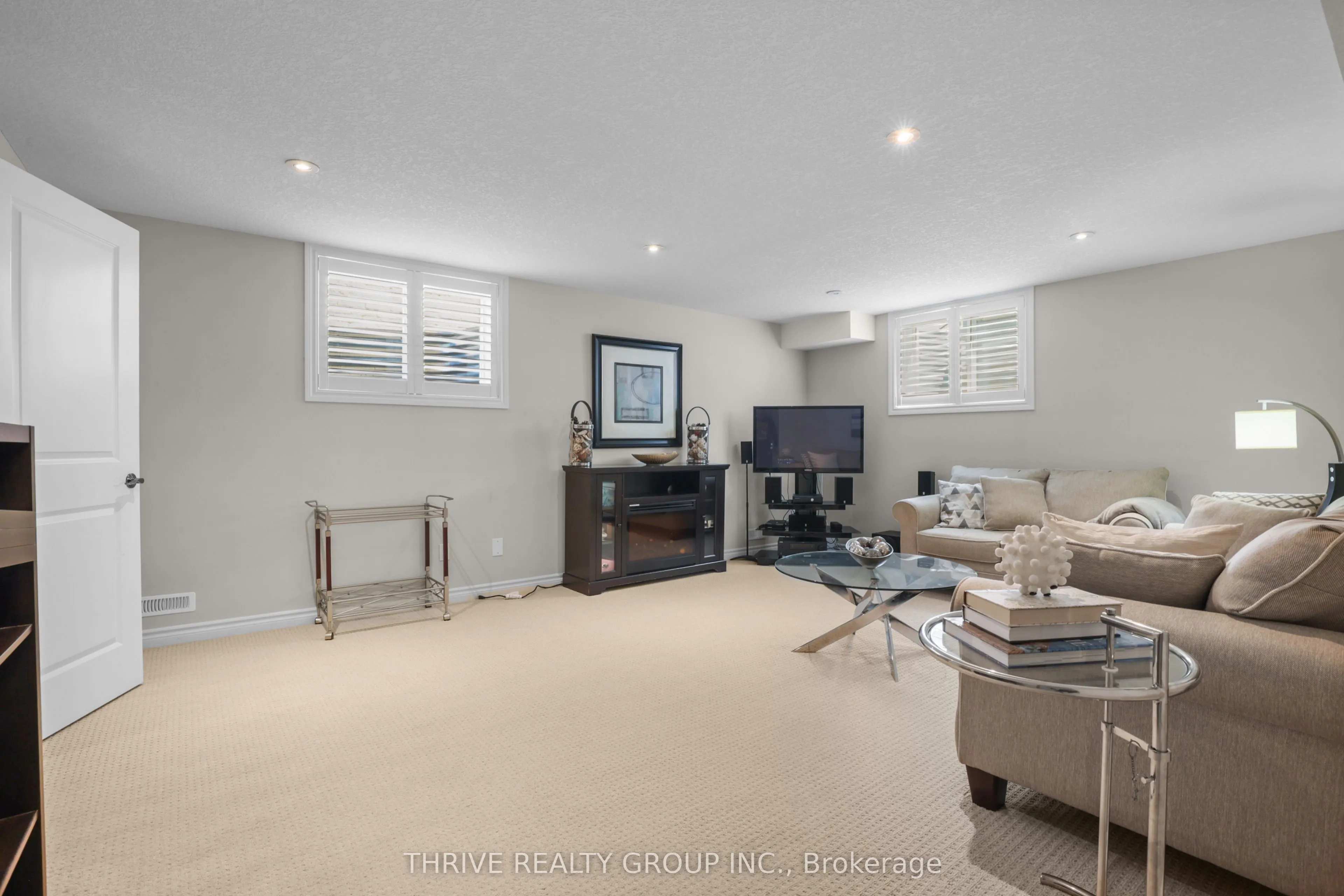 696 Commissioners Road #5