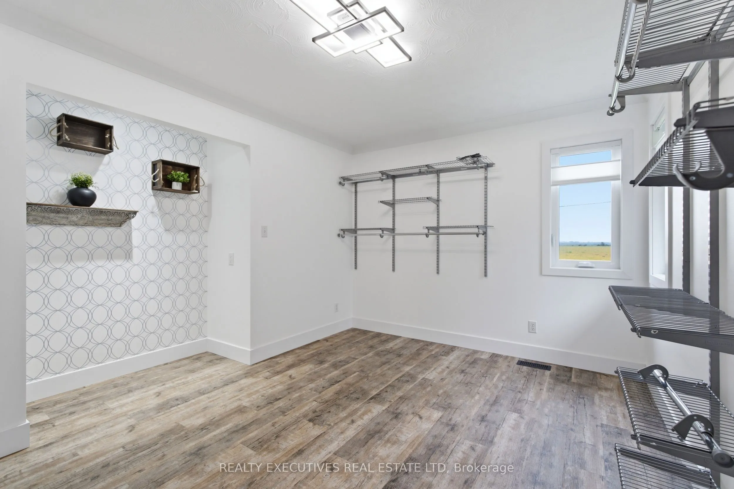 25 Crysler Station Road