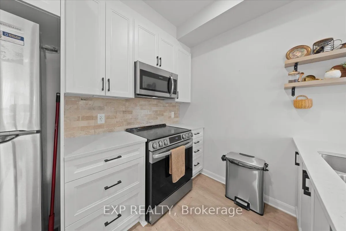 302 Clearpath Private