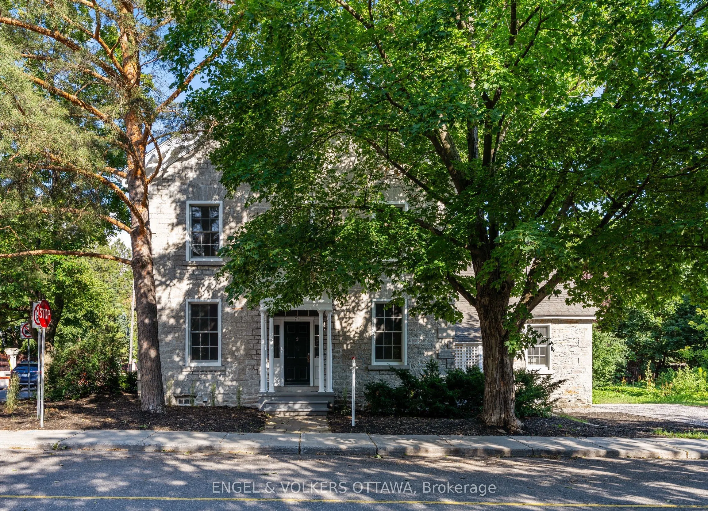 35 Mackay Street