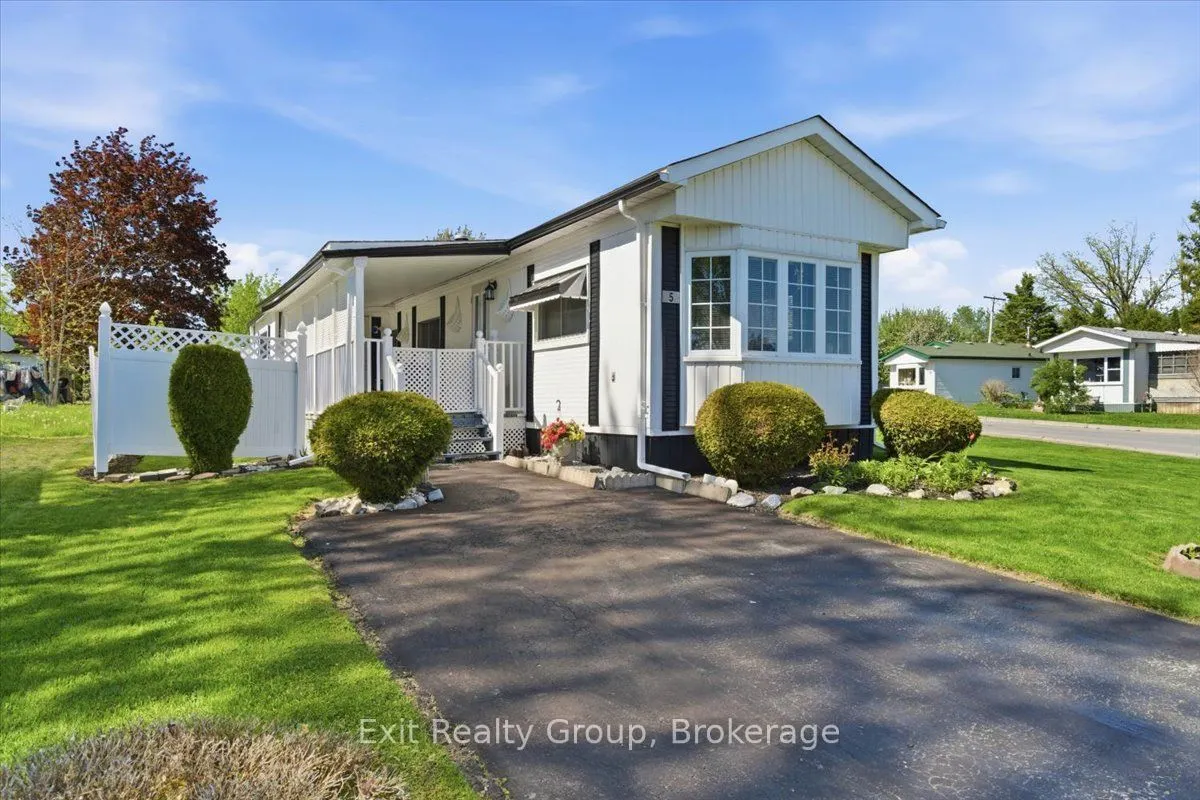 5 Chapel Boulevard