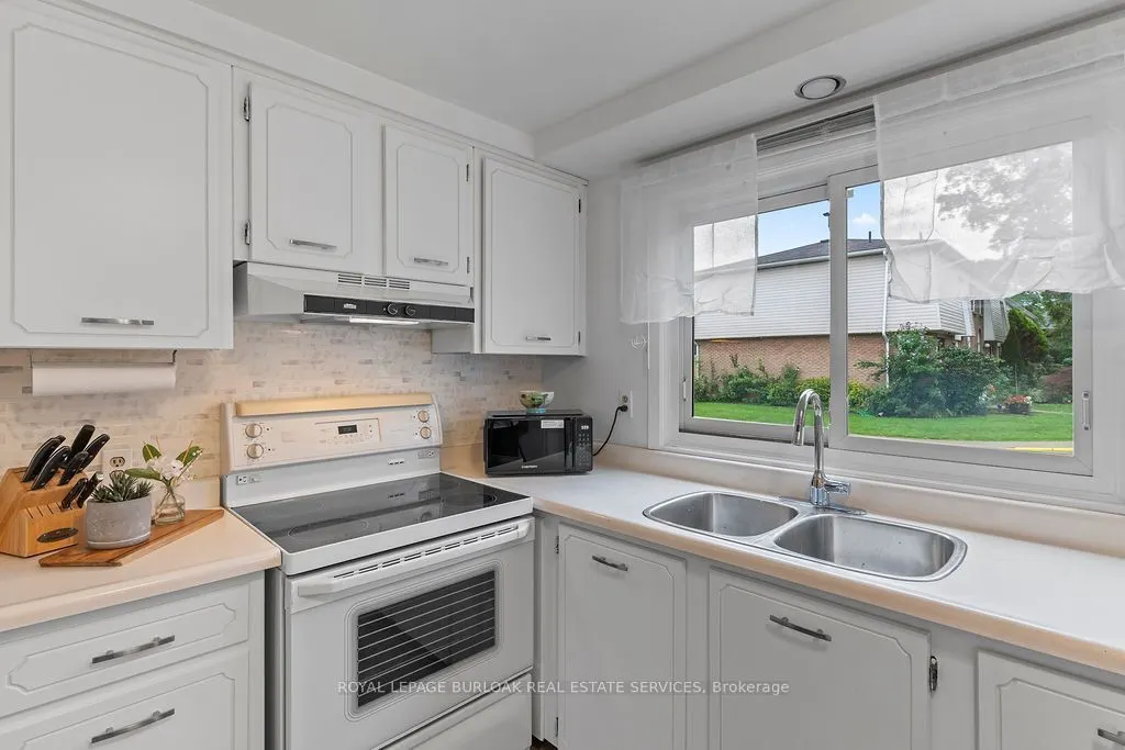 151 Gateshead Crescent #43