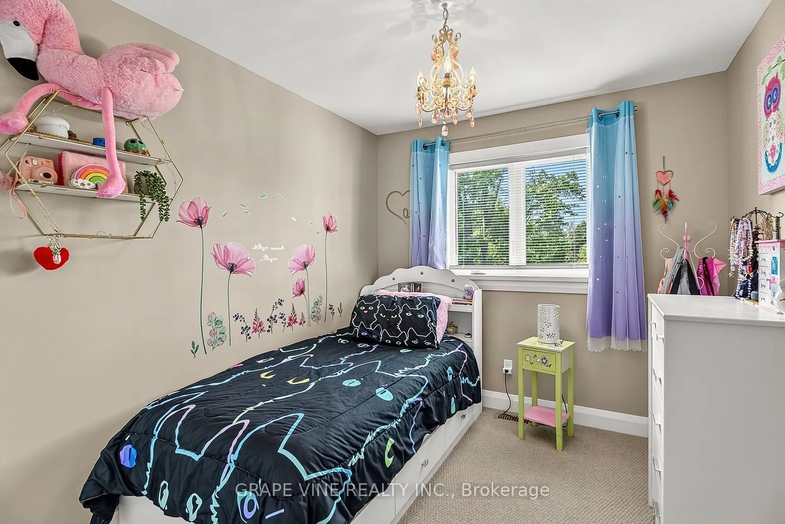 96 Porter Street