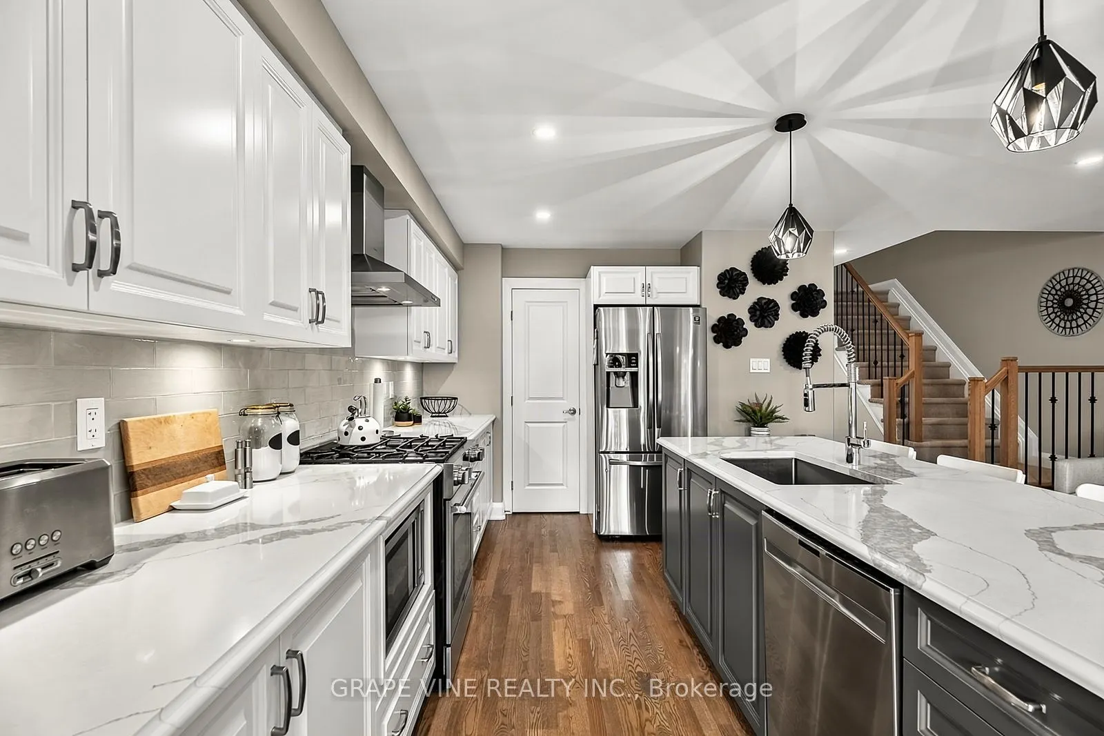 96 Porter Street