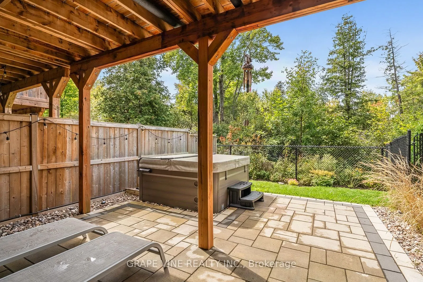 96 Porter Street