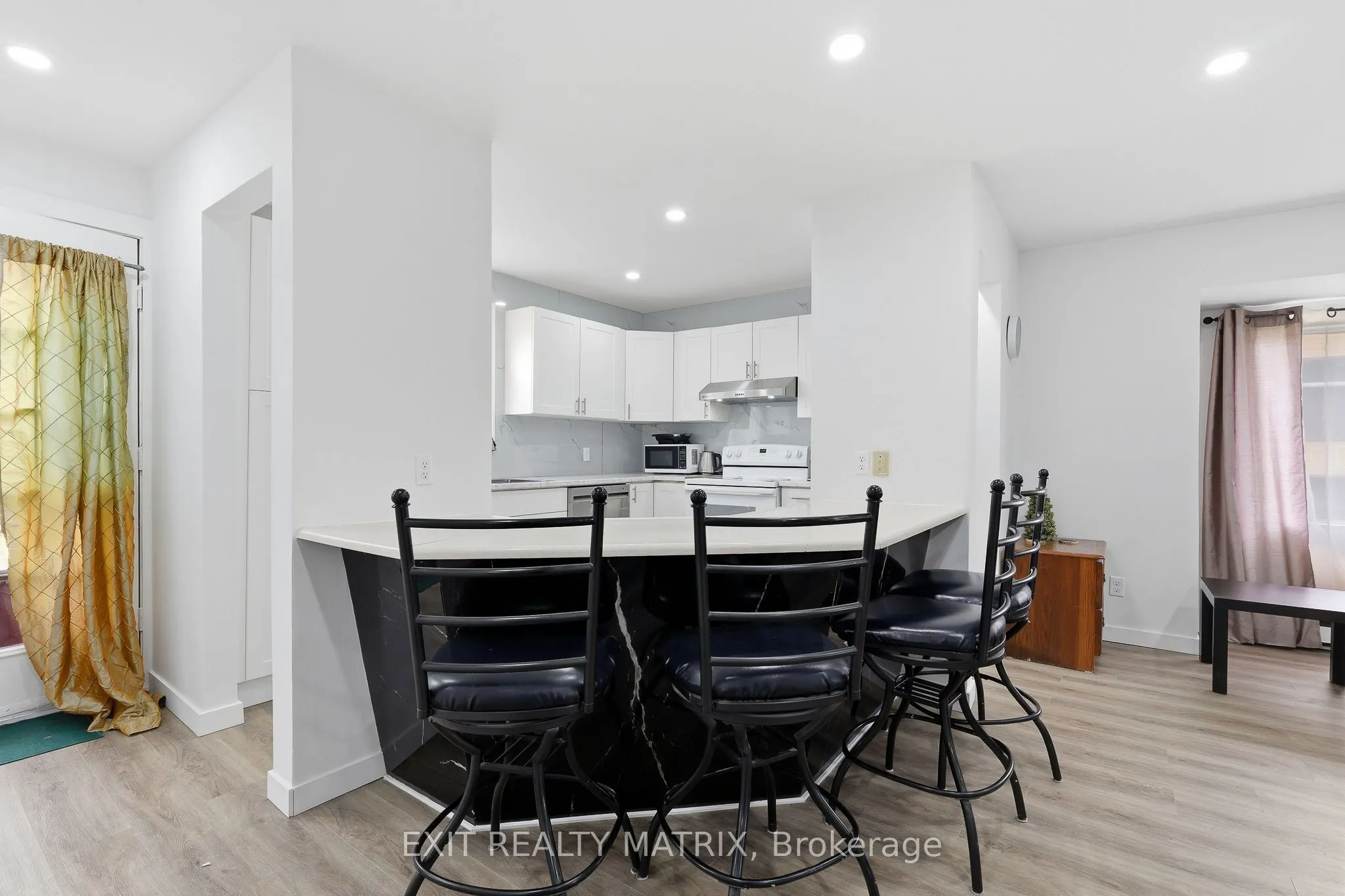 293 Kitchener Street