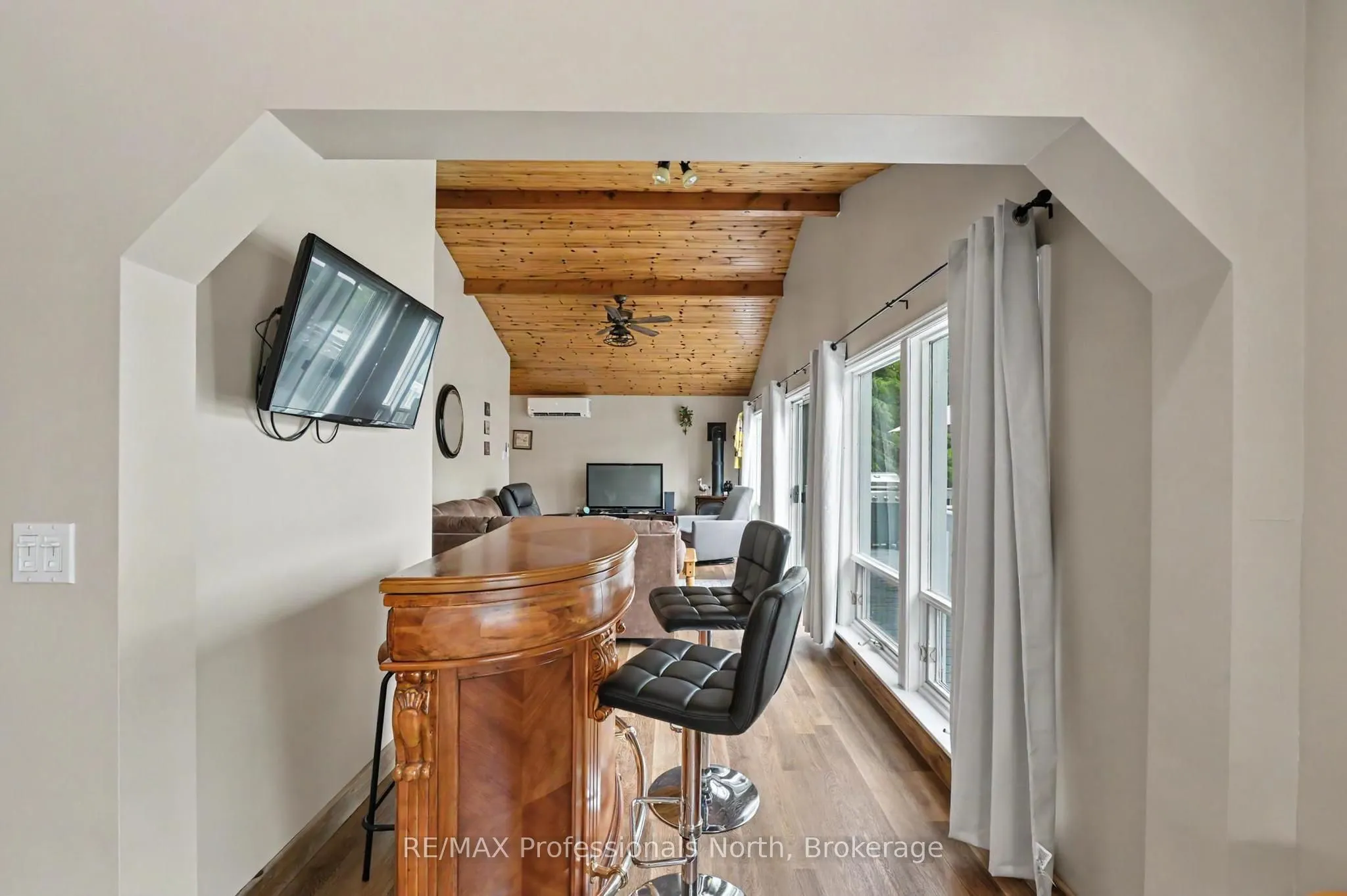 1034 Ablett Court
