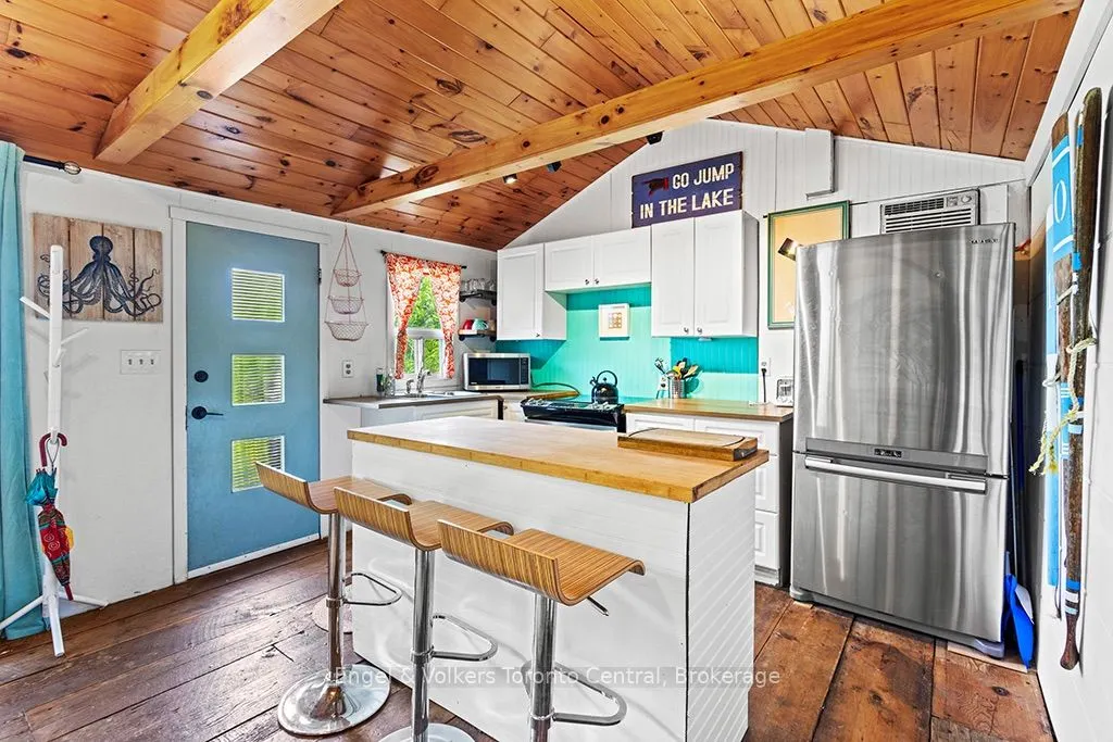 109 Lakeview Road
