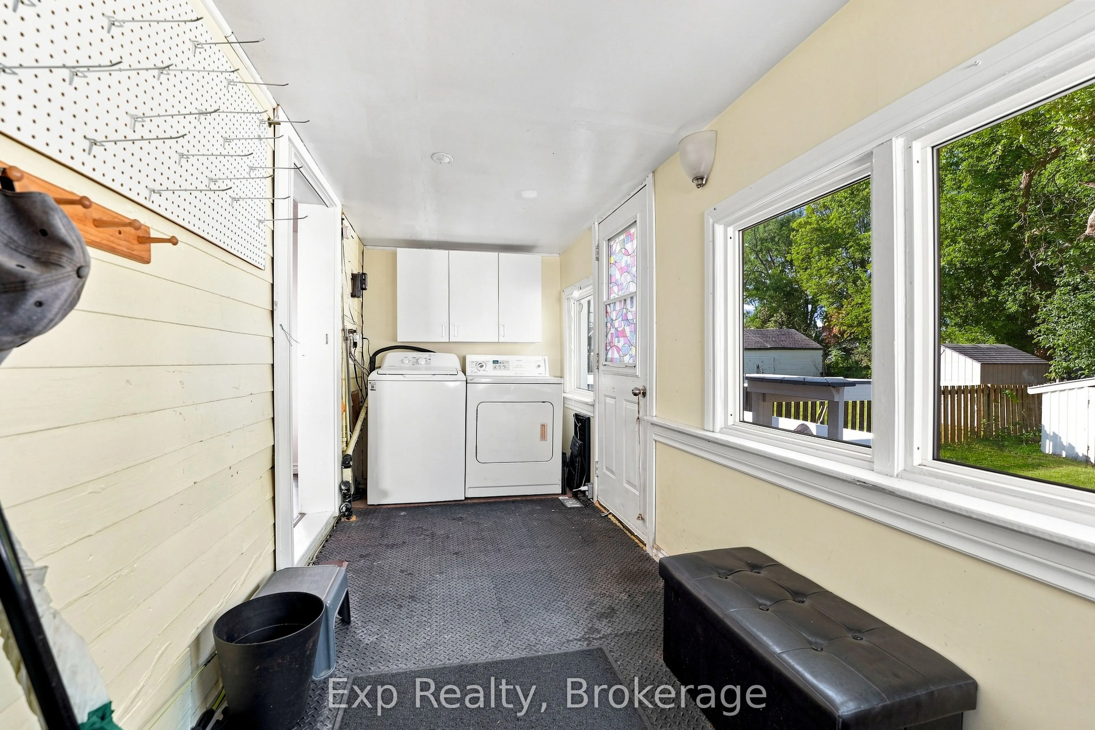25 Bursthall Street