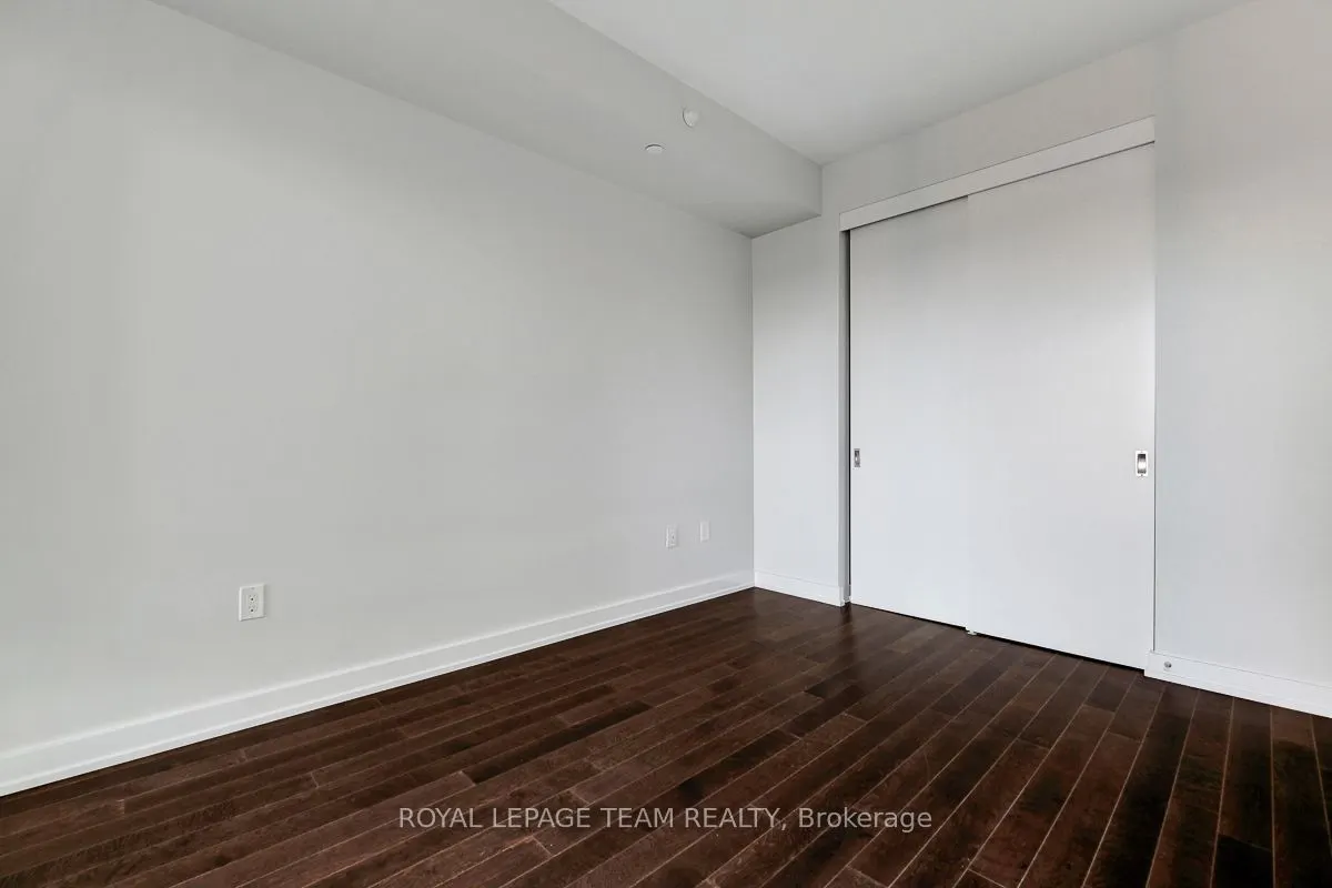 111 Champagne Avenue S #1405