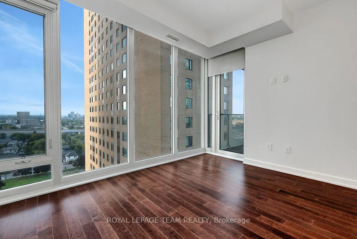 111 Champagne Avenue S #1405