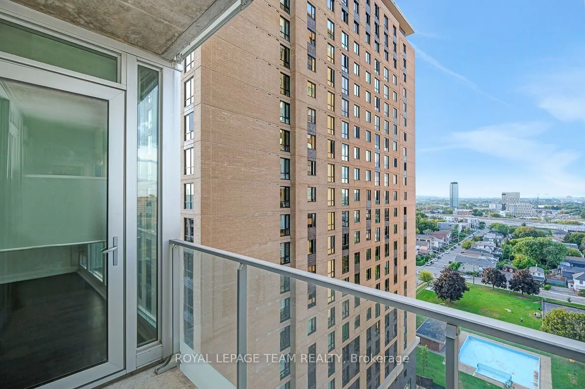 111 Champagne Avenue S #1405