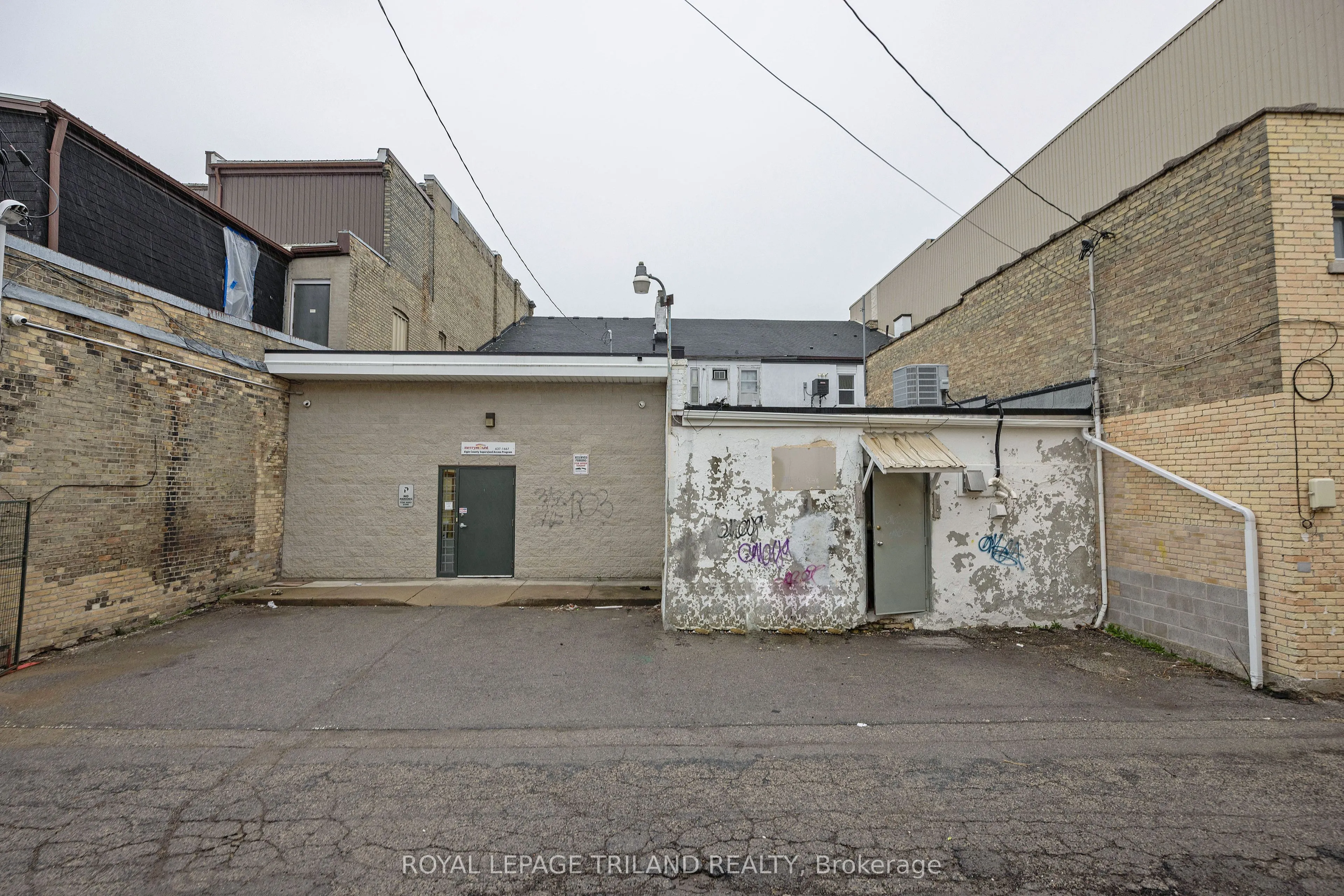 575 Talbot Street