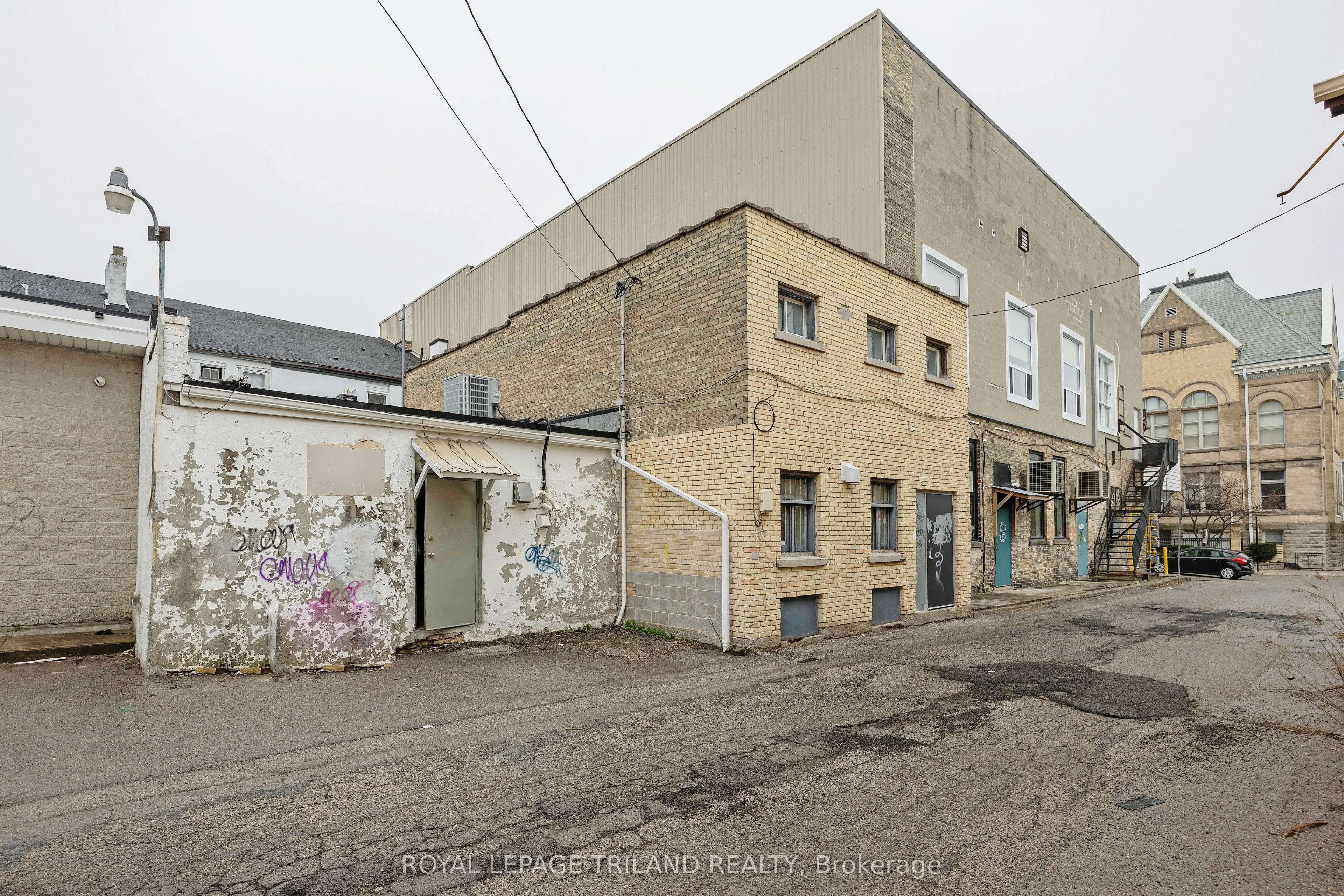 575 Talbot Street
