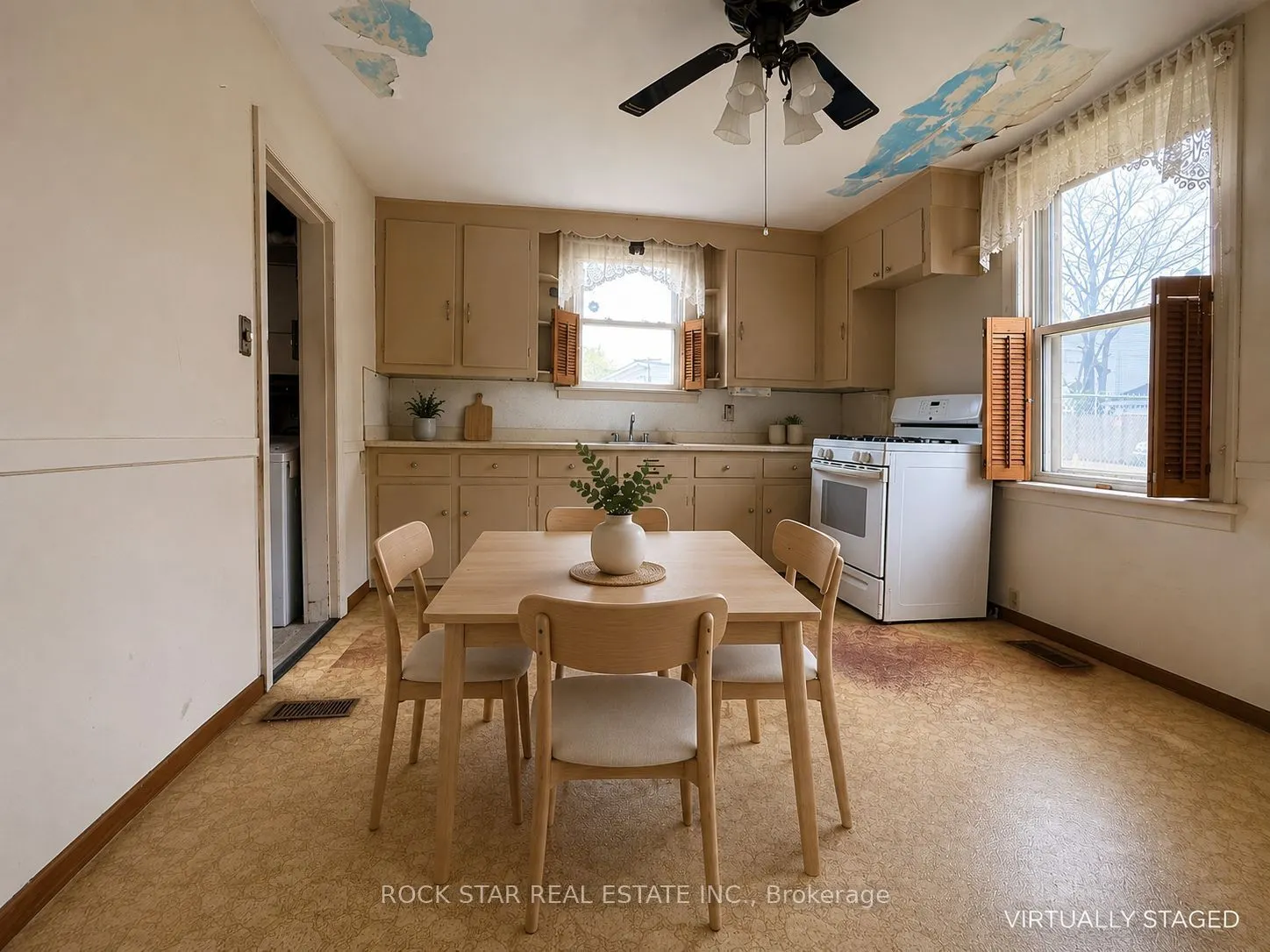358 Barton Street E