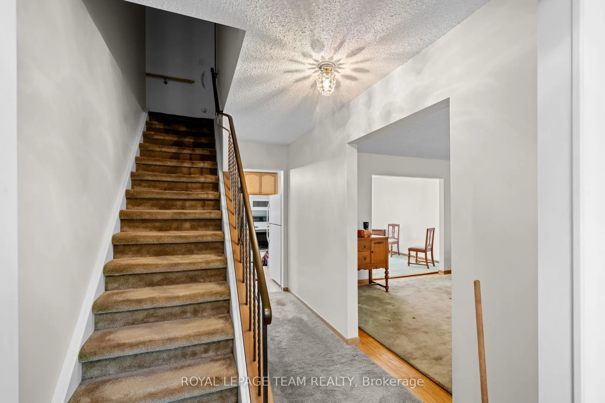 7 Centrepark Drive