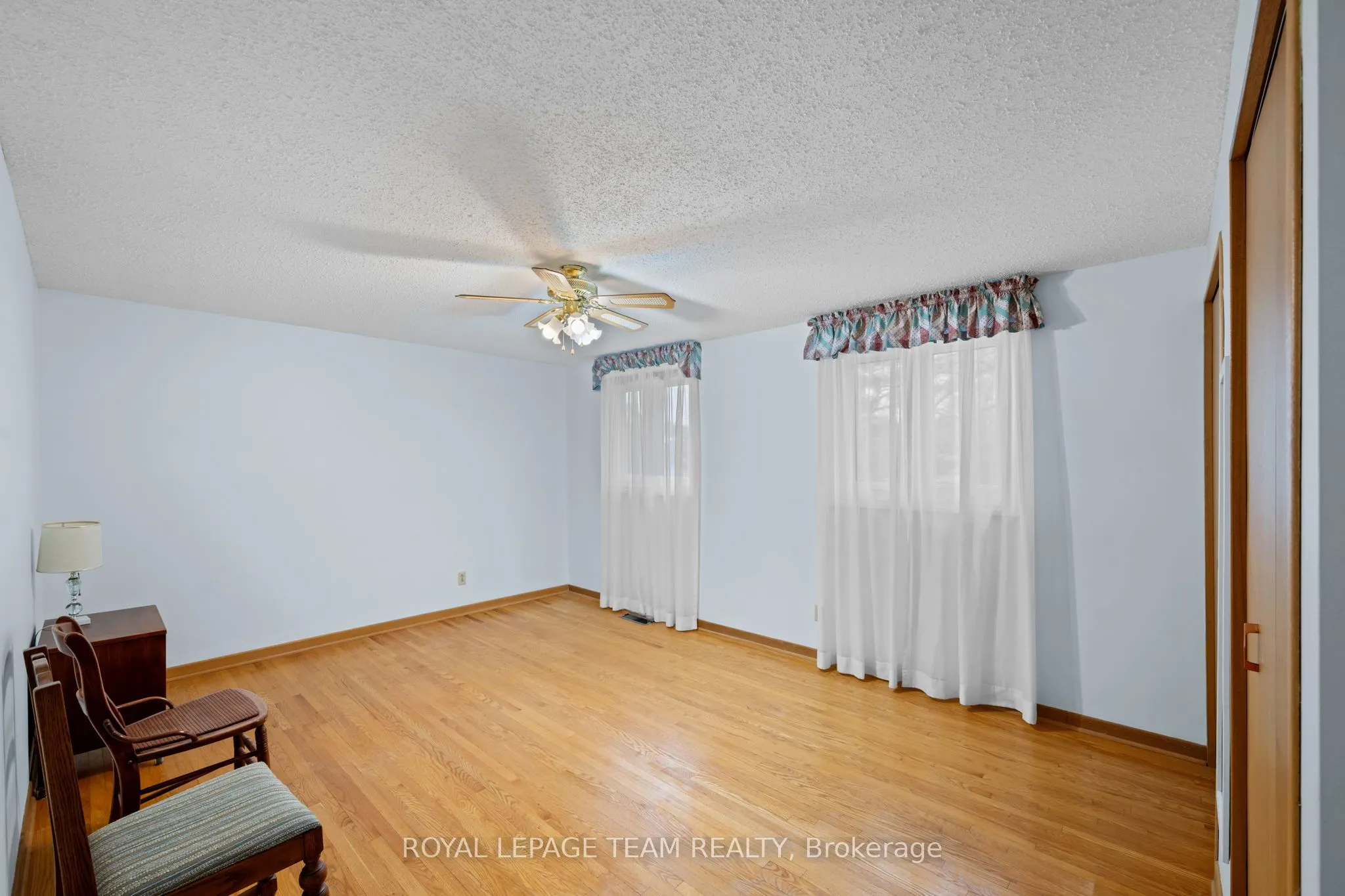 7 Centrepark Drive