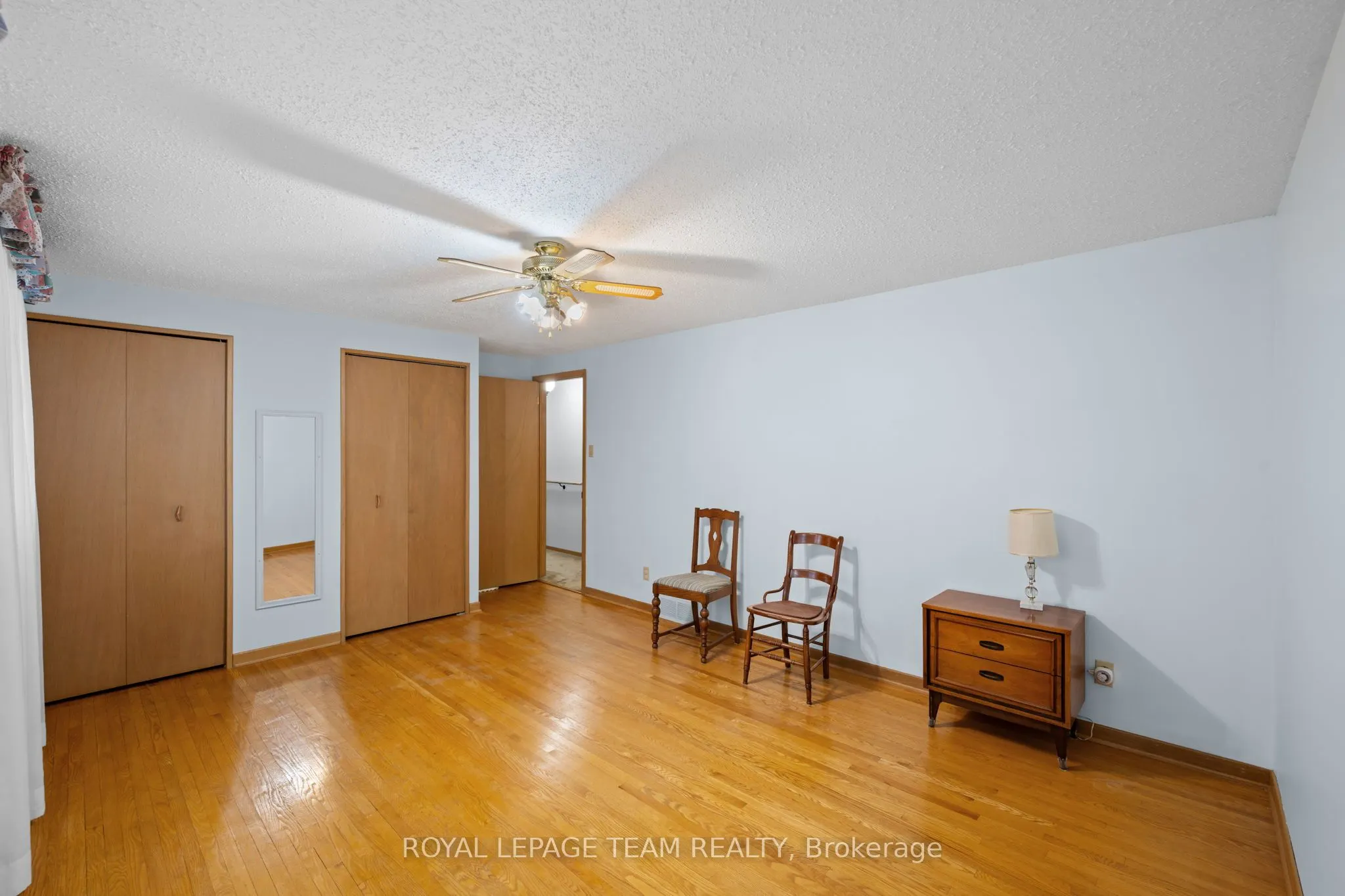 7 Centrepark Drive