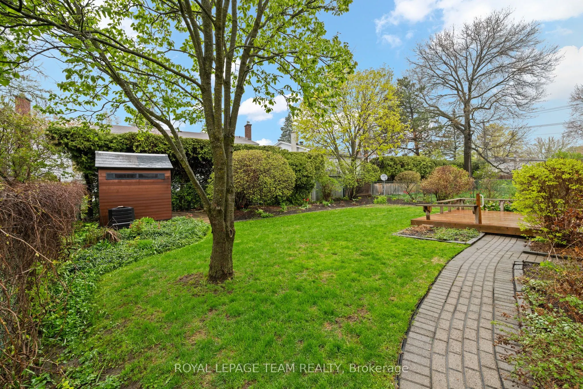 7 Centrepark Drive