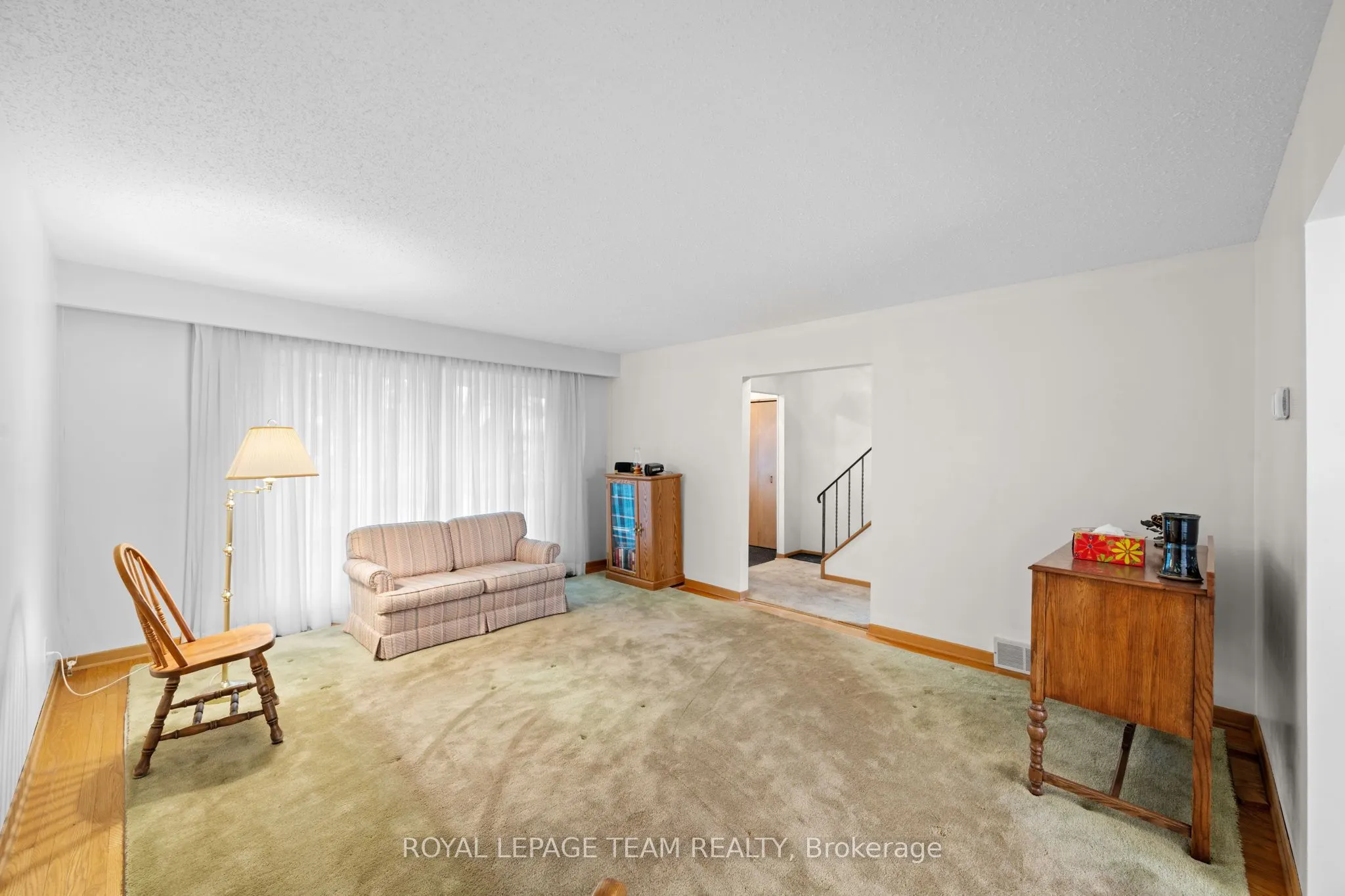 7 Centrepark Drive