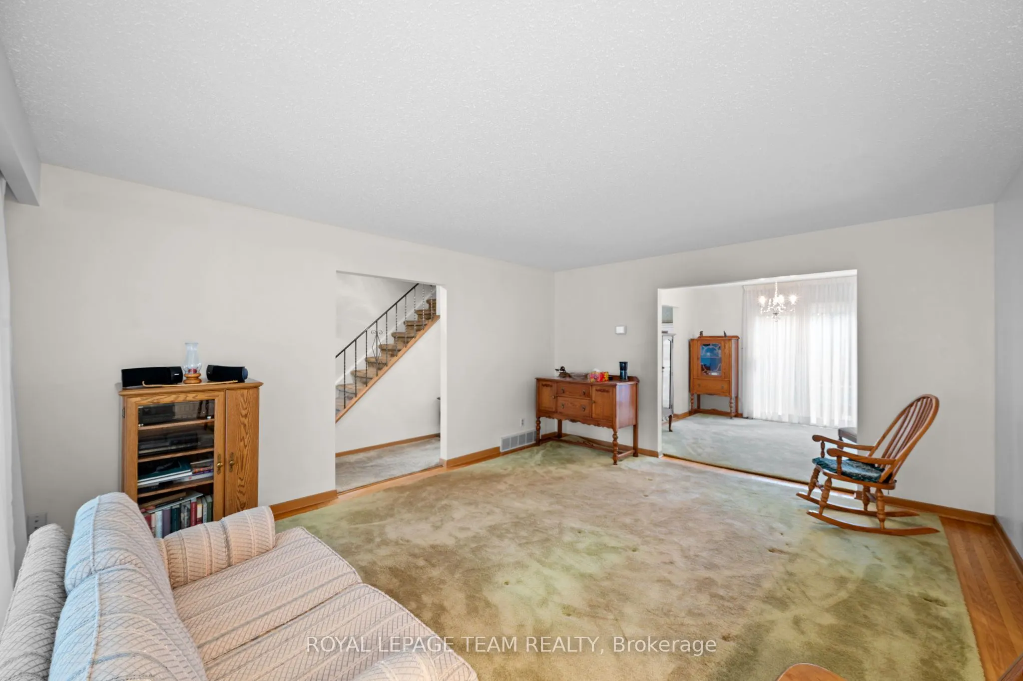 7 Centrepark Drive