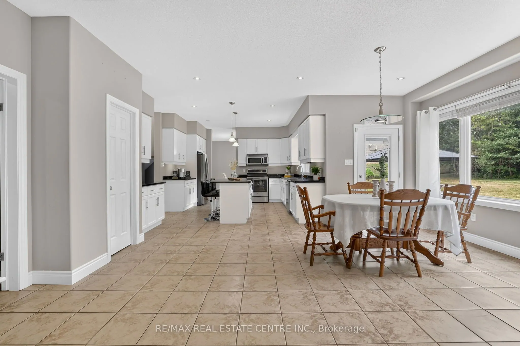 24 Brookhaven Crescent