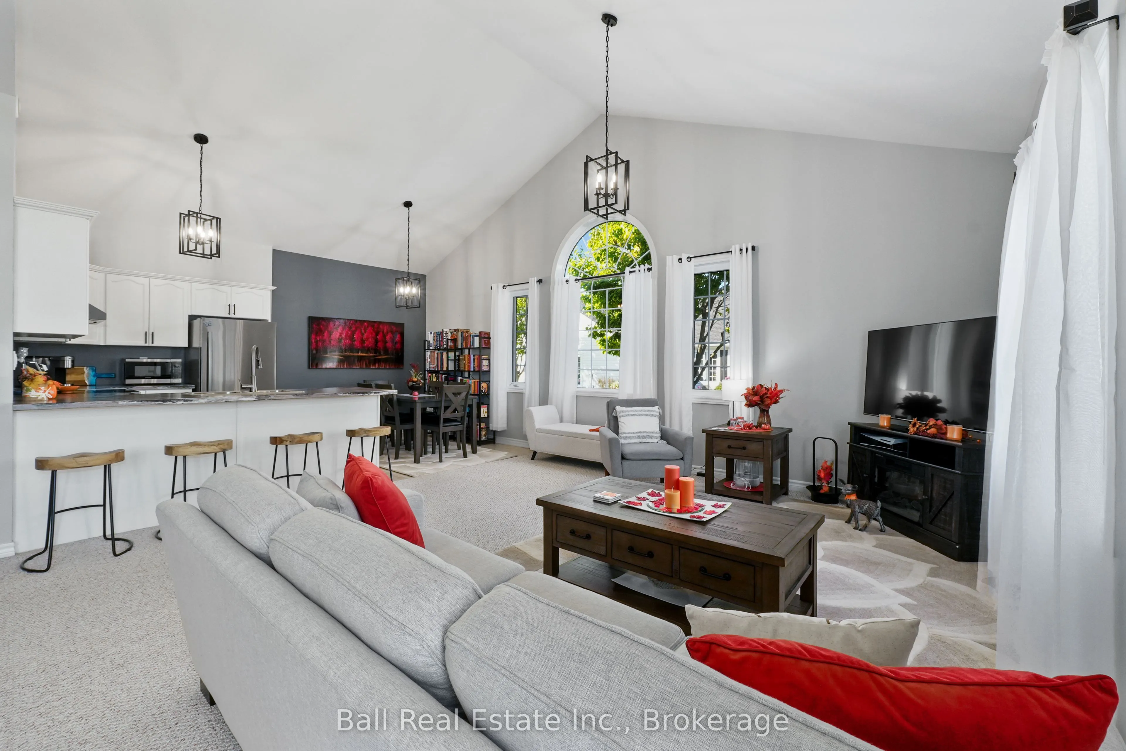 1055 Birchwood Trail #303